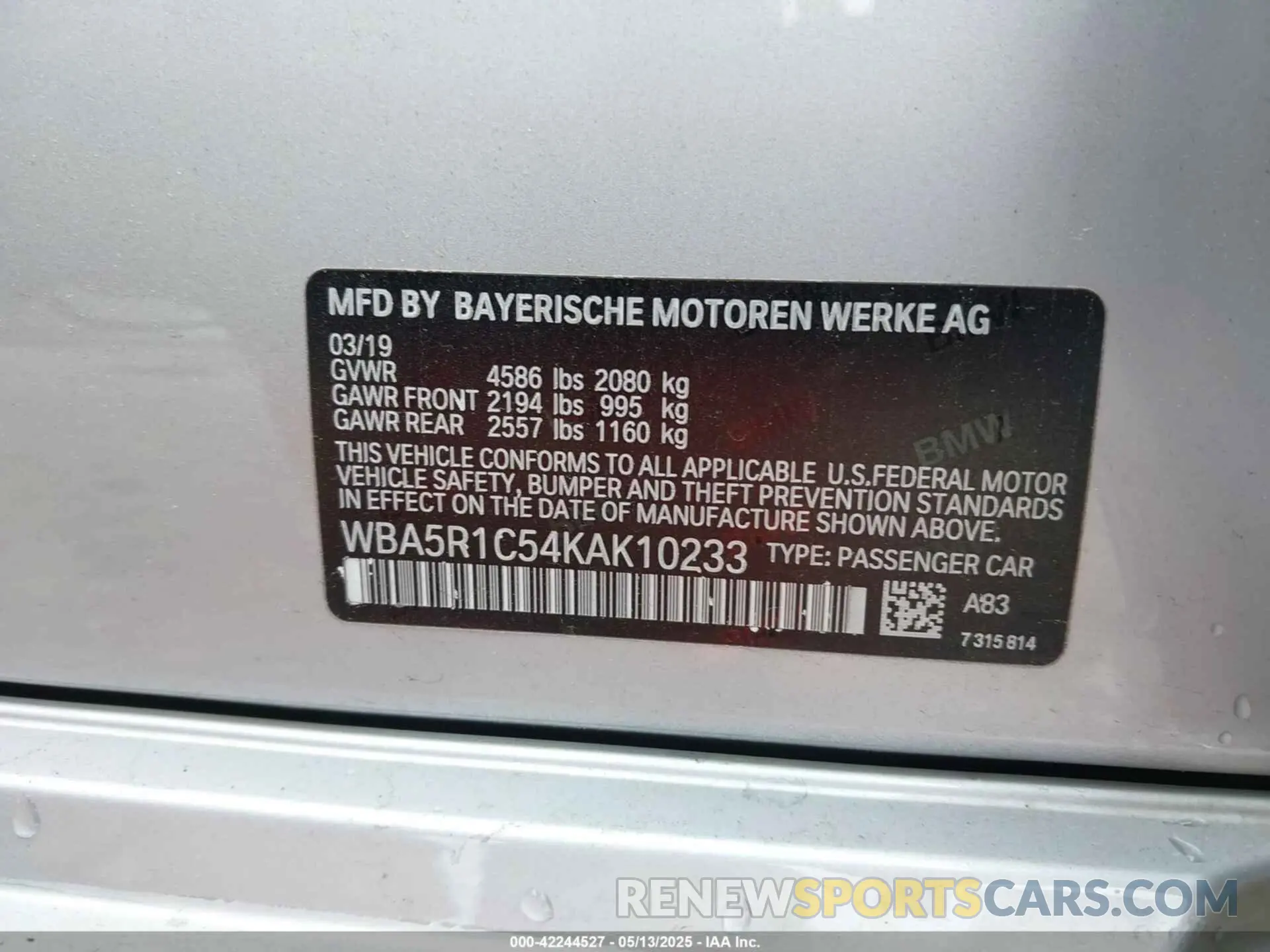 9 Фотография поврежденного автомобиля WBA5R1C54KAK10233 BMW 330I 2019