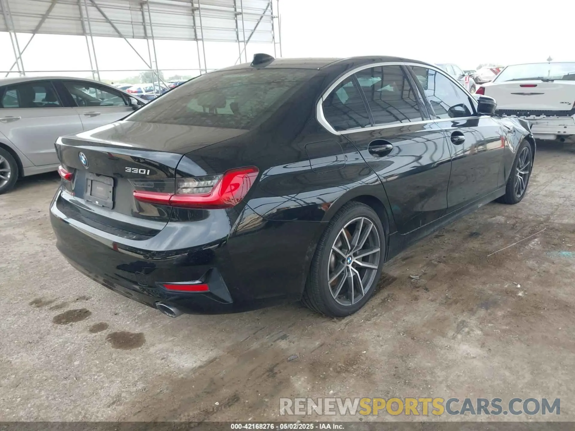 4 Photograph of a damaged car WBA5R1C55KAK09205 BMW 330I 2019