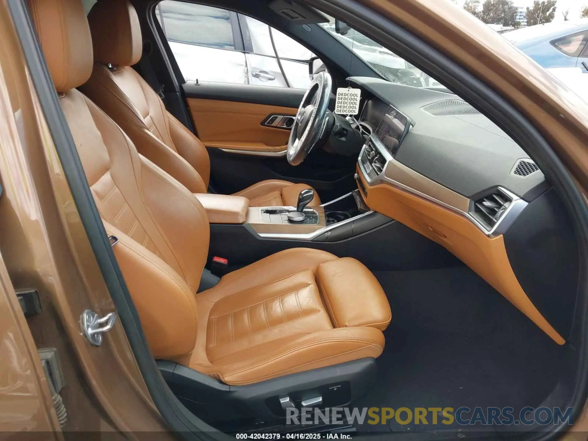 5 Фотография поврежденного автомобиля WBA5R1C57KAK07519 BMW 330I 2019