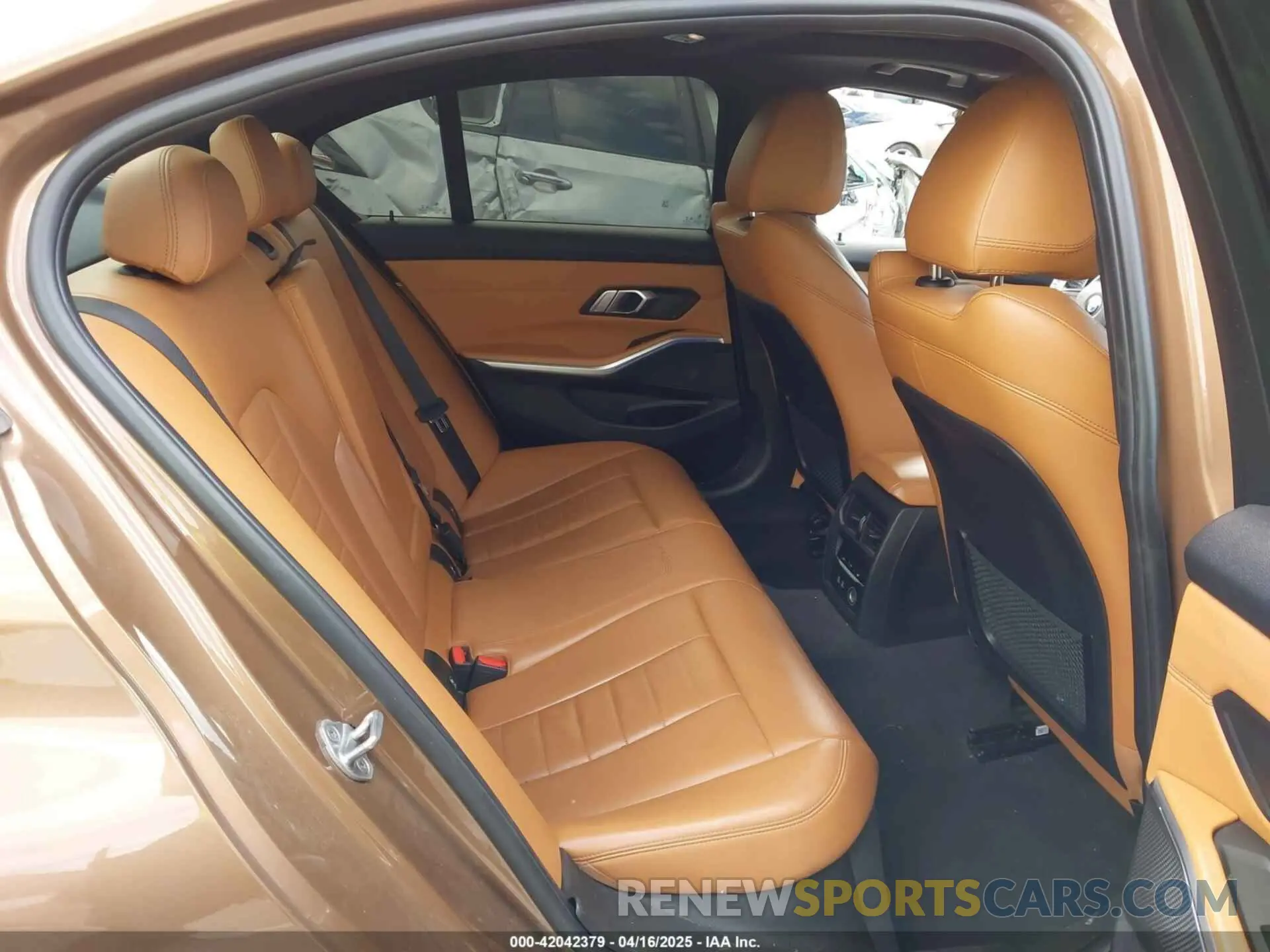 8 Фотография поврежденного автомобиля WBA5R1C57KAK07519 BMW 330I 2019