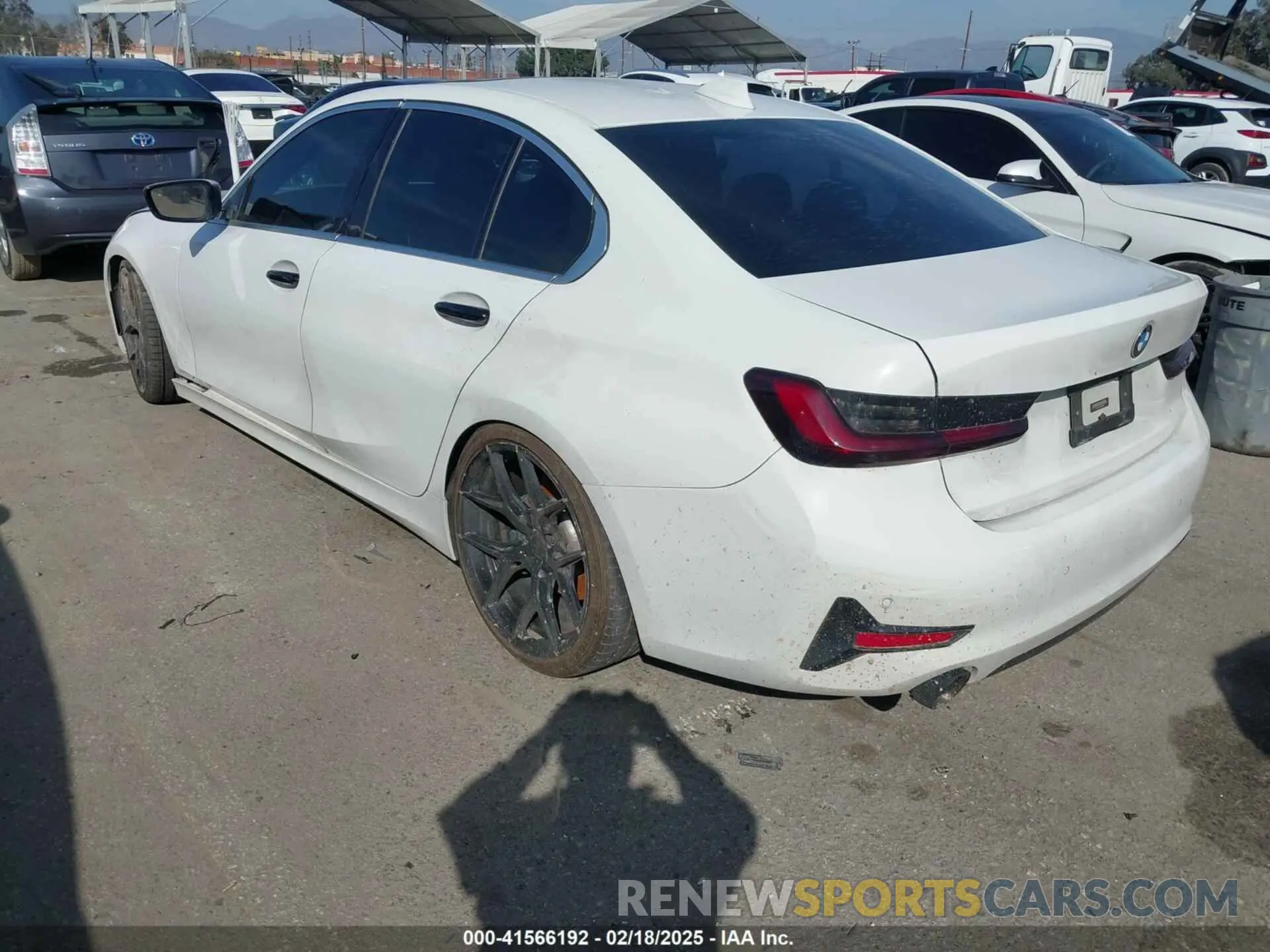 3 Photograph of a damaged car WBA5R1C59KAJ99746 BMW 330I 2019