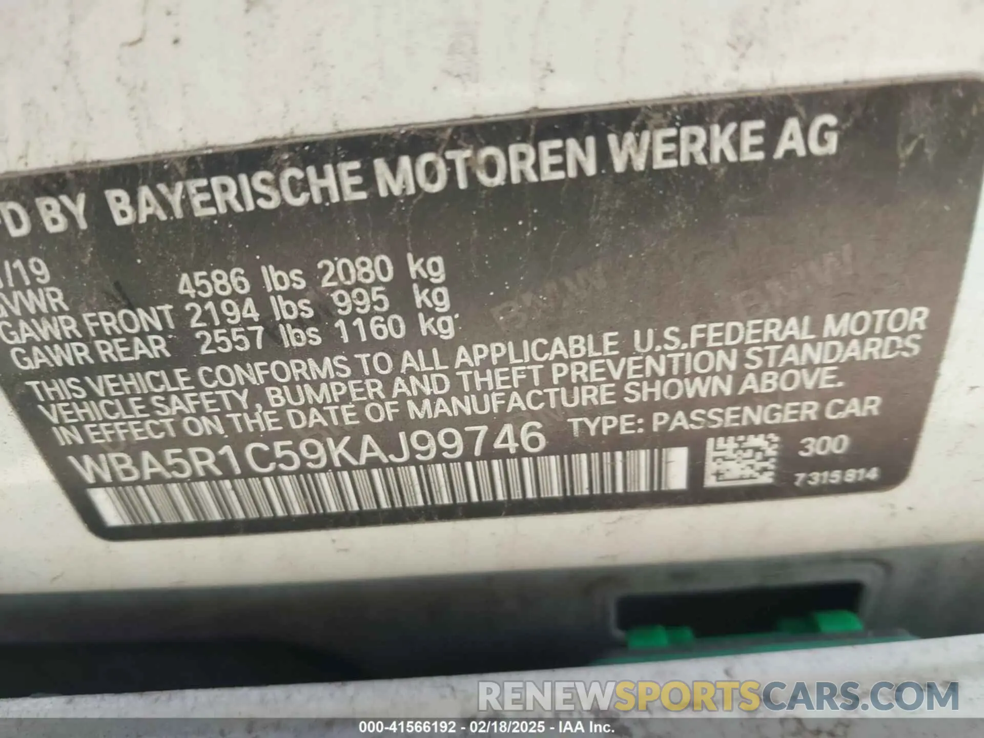 9 Photograph of a damaged car WBA5R1C59KAJ99746 BMW 330I 2019