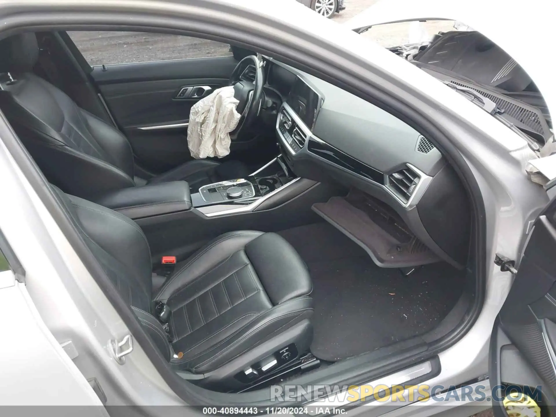 5 Фотография поврежденного автомобиля WBA5R7C50KAJ83602 BMW 330I 2019
