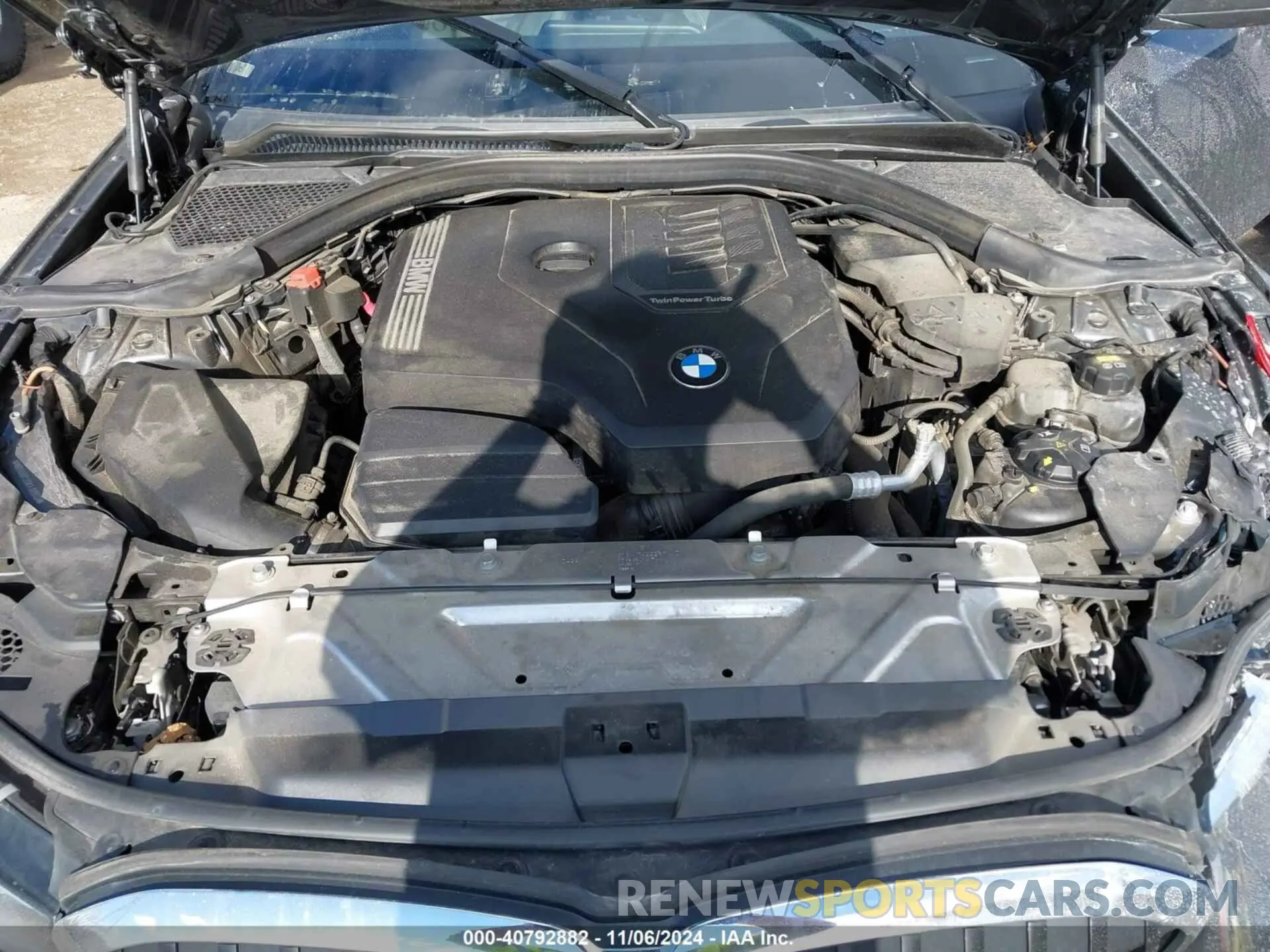 10 Фотография поврежденного автомобиля WBA5R7C50KAJ83924 BMW 330I 2019