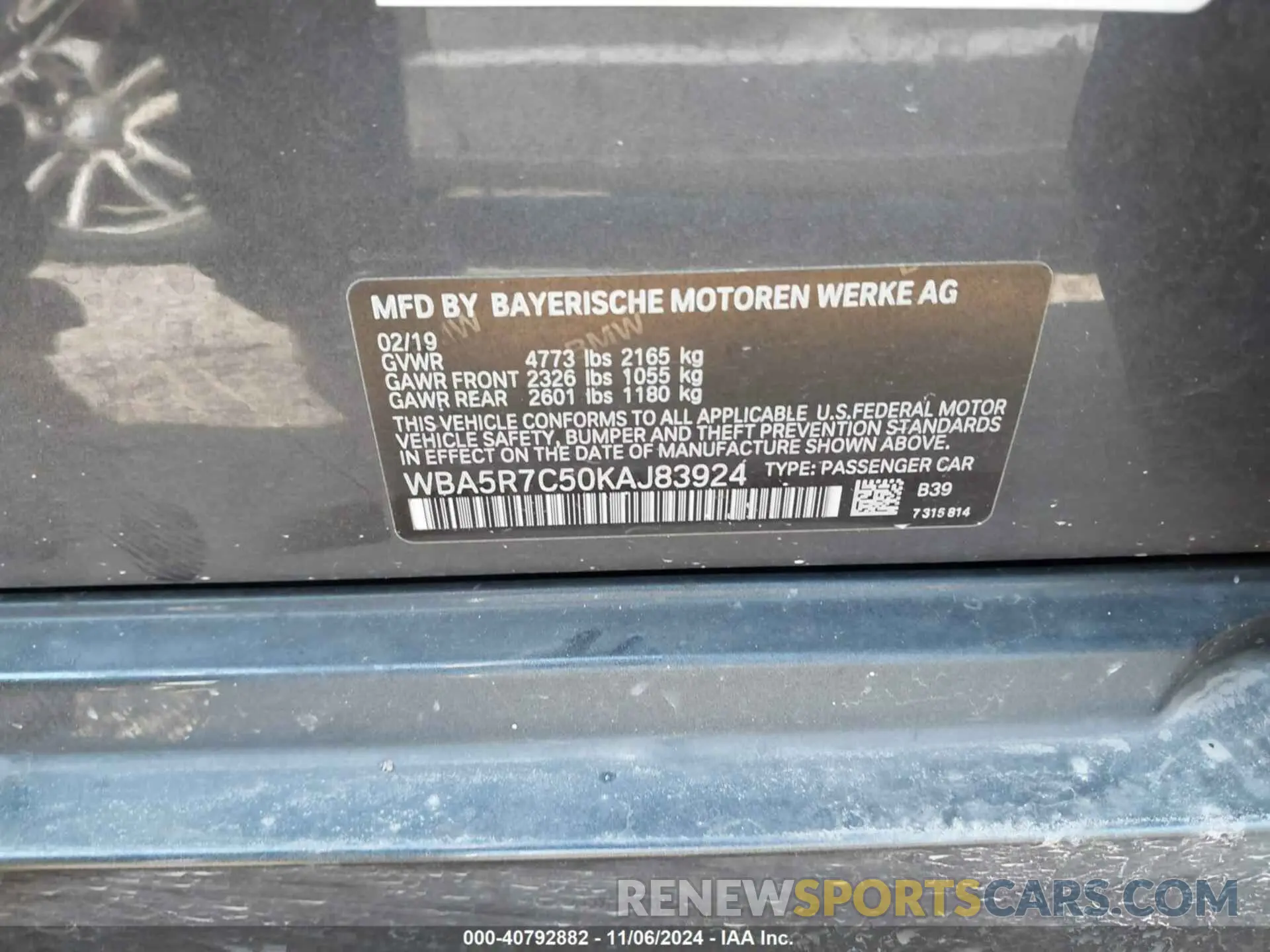 9 Фотография поврежденного автомобиля WBA5R7C50KAJ83924 BMW 330I 2019
