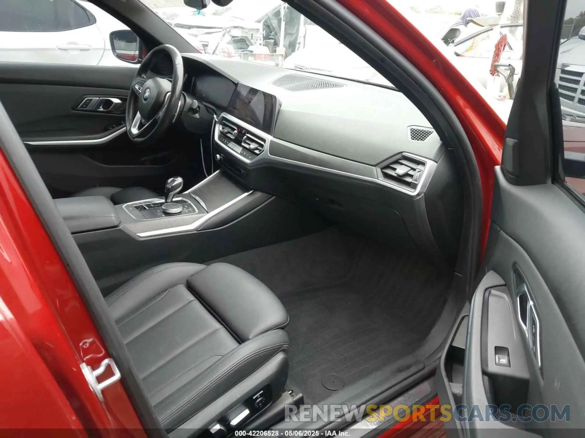 5 Фотография поврежденного автомобиля WBA5R7C50KFH28767 BMW 330I 2019
