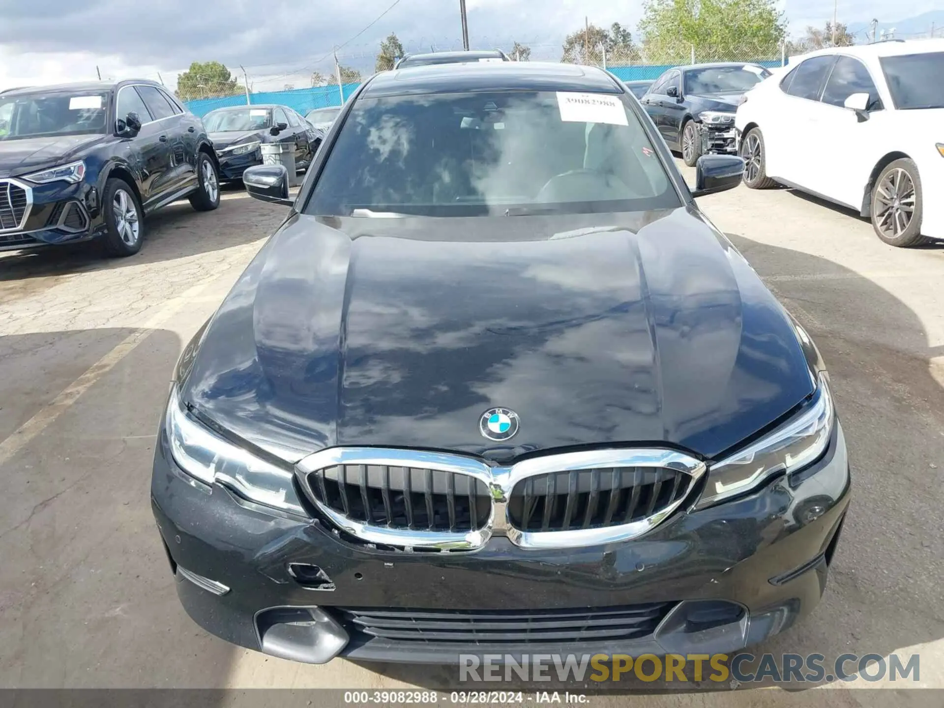 12 Photograph of a damaged car 3MW5R1J00L8B03698 BMW 330I 2020