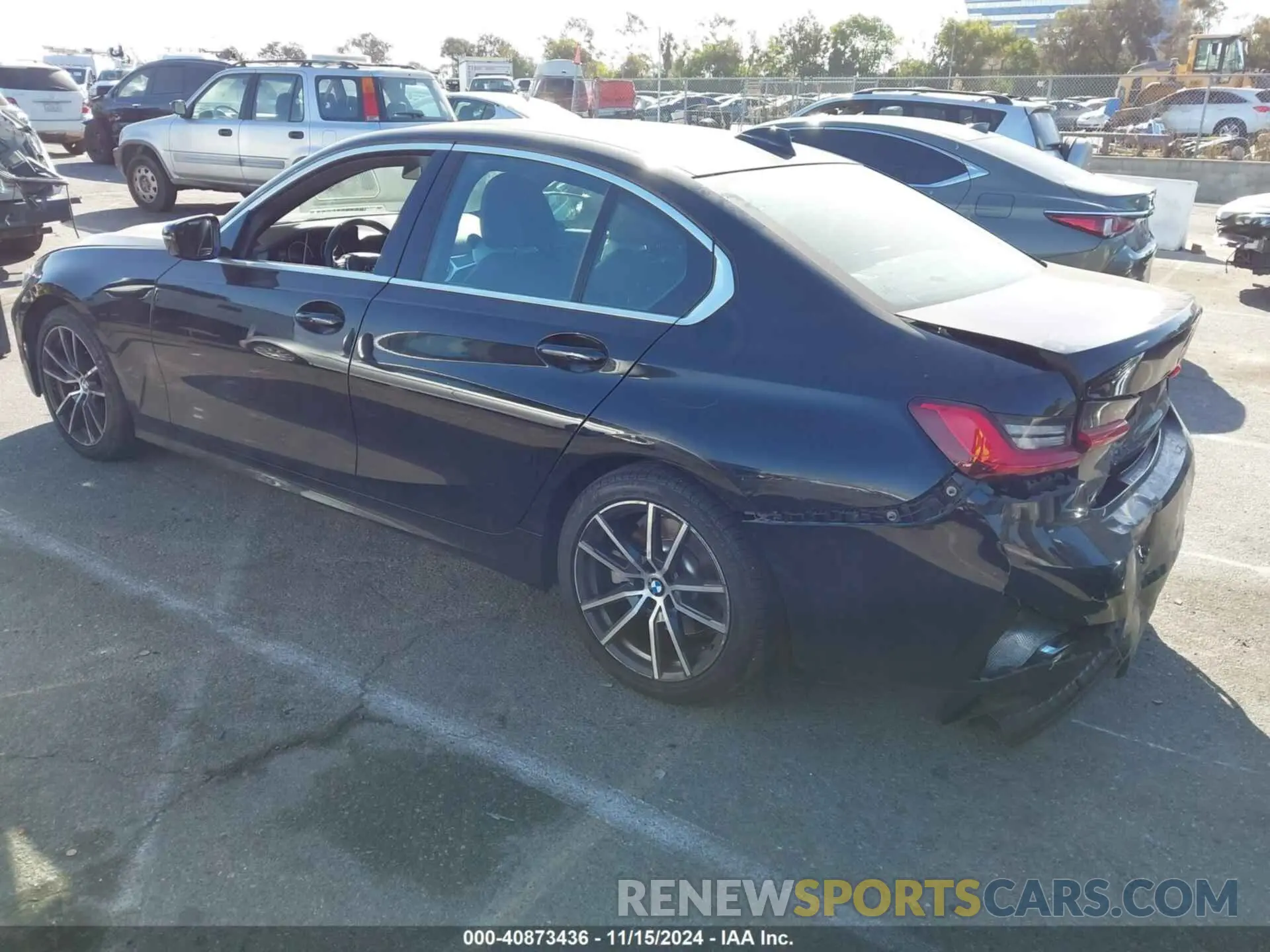 3 Photograph of a damaged car 3MW5R1J01L8B14418 BMW 330I 2020