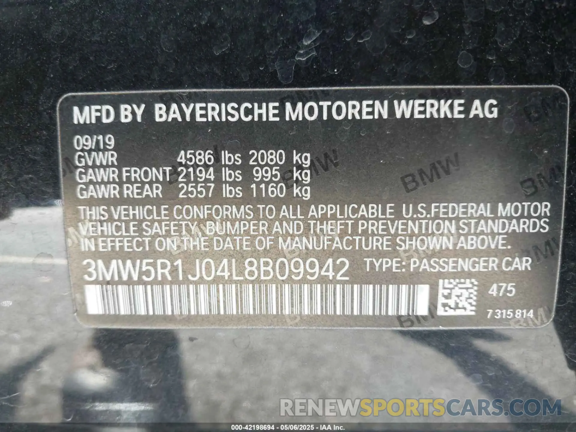 9 Photograph of a damaged car 3MW5R1J04L8B09942 BMW 330I 2020