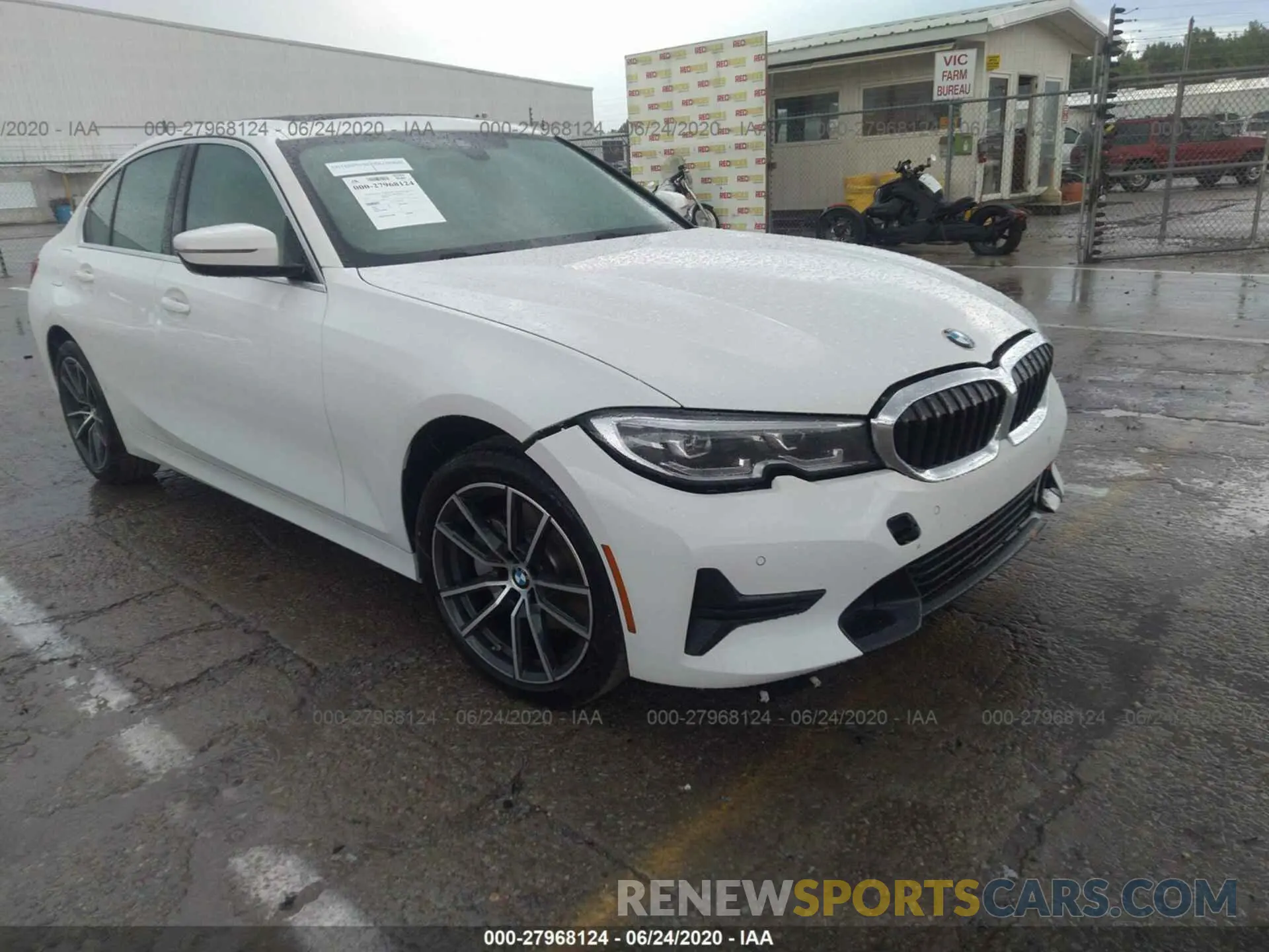 6 Photograph of a damaged car 3MW5R1J04L8B21296 BMW 330I 2020