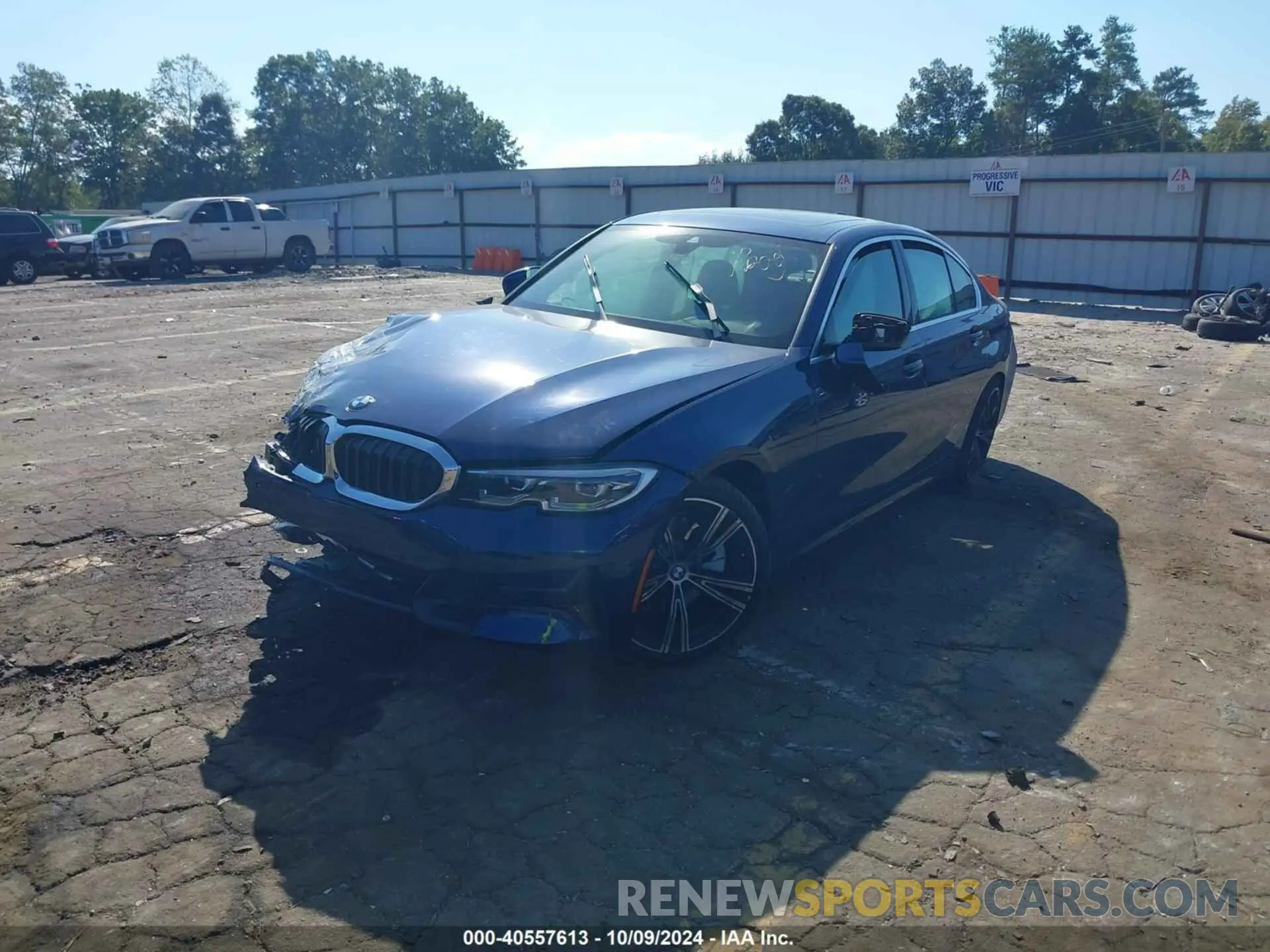 2 Photograph of a damaged car 3MW5R1J04L8B42875 BMW 330I 2020