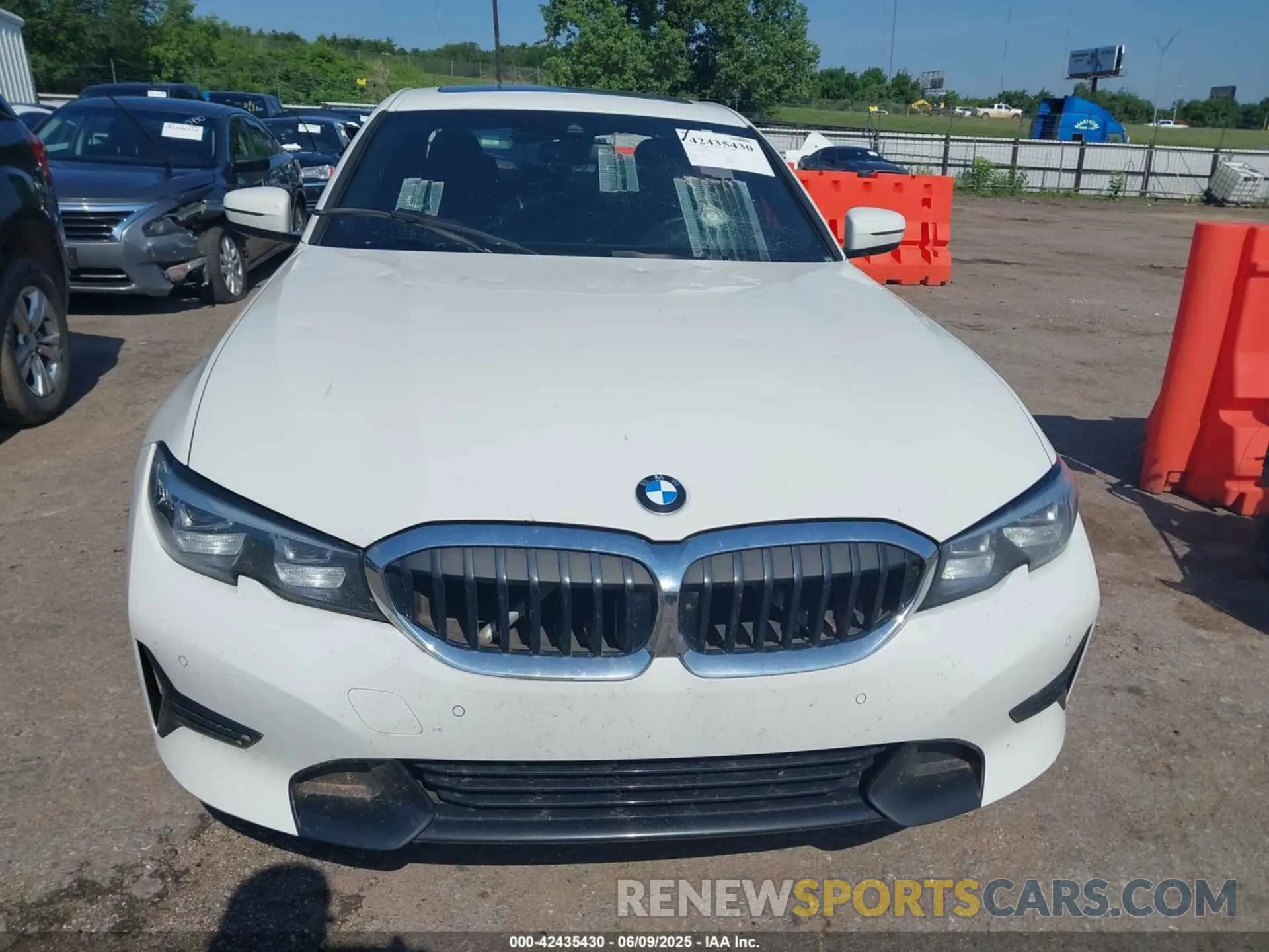 12 Photograph of a damaged car 3MW5R1J06L8B09862 BMW 330I 2020