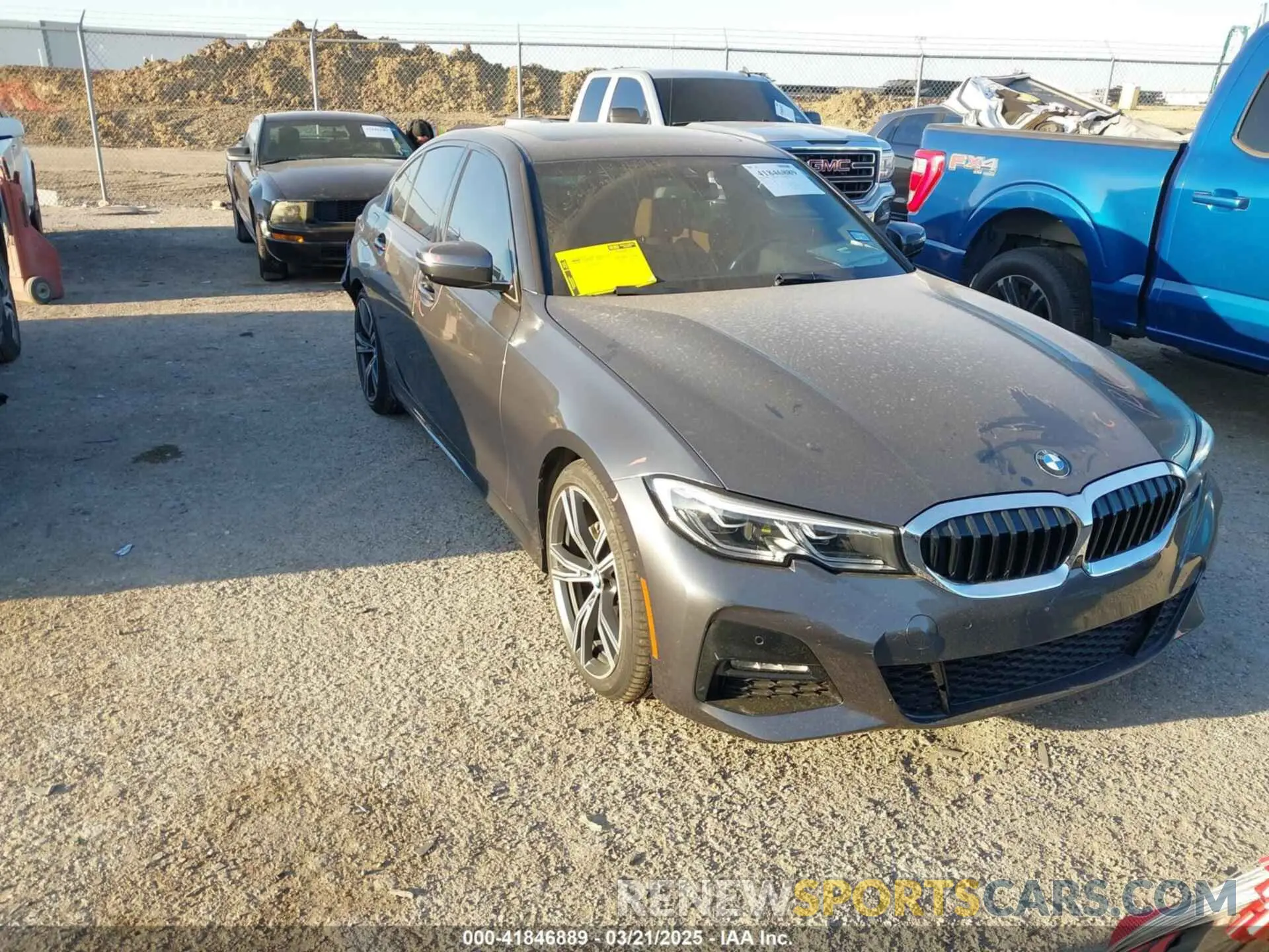 1 Photograph of a damaged car 3MW5R1J06L8B17024 BMW 330I 2020