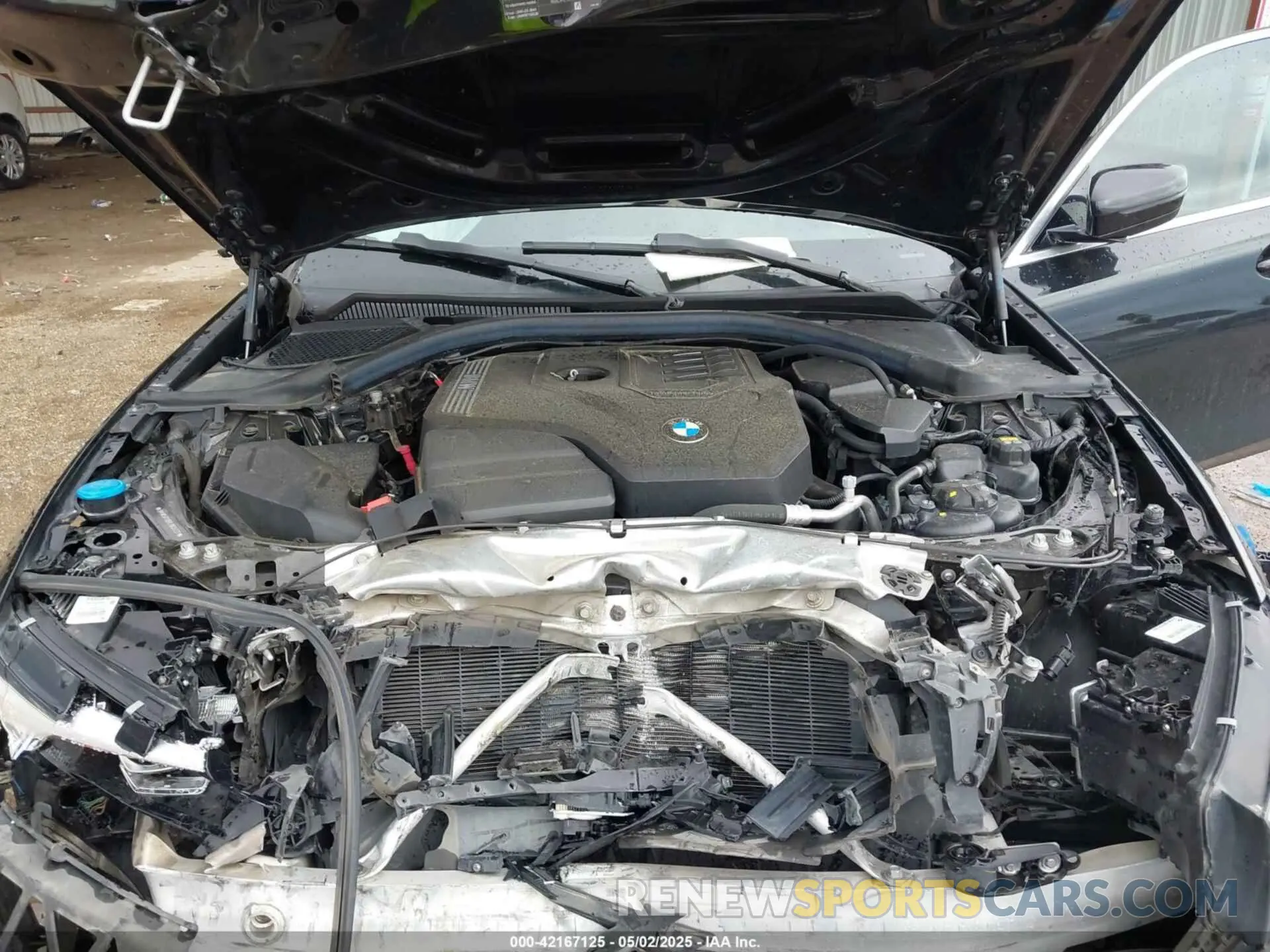 10 Photograph of a damaged car 3MW5R1J06L8B46331 BMW 330I 2020