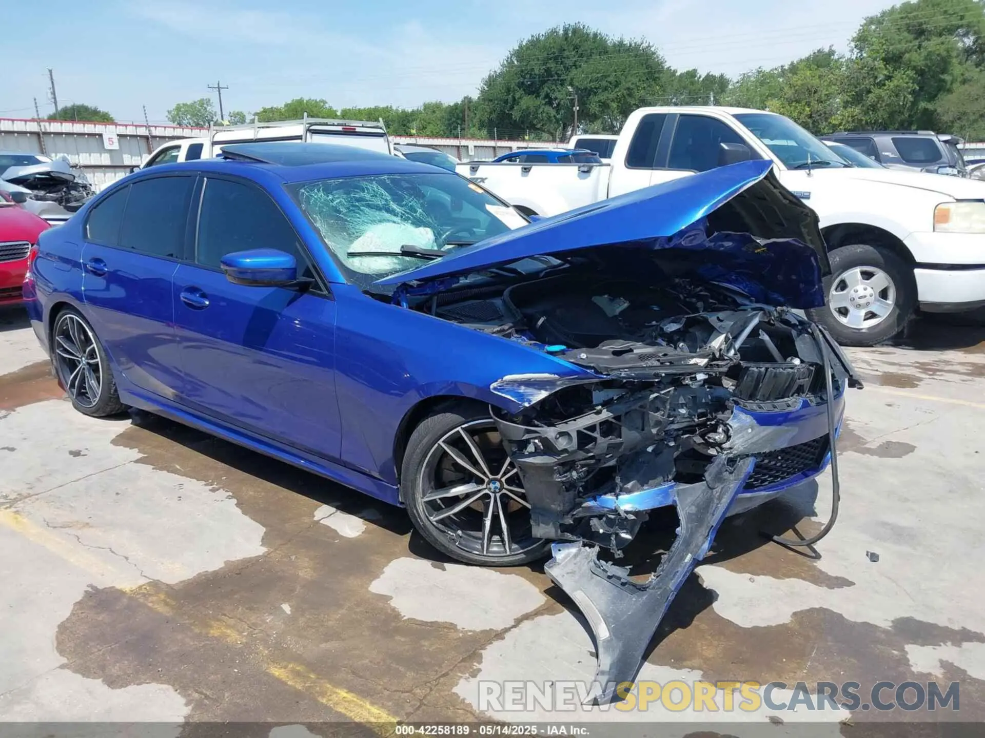 1 Фотография поврежденного автомобиля 3MW5R1J08L8B25447 BMW 330I 2020