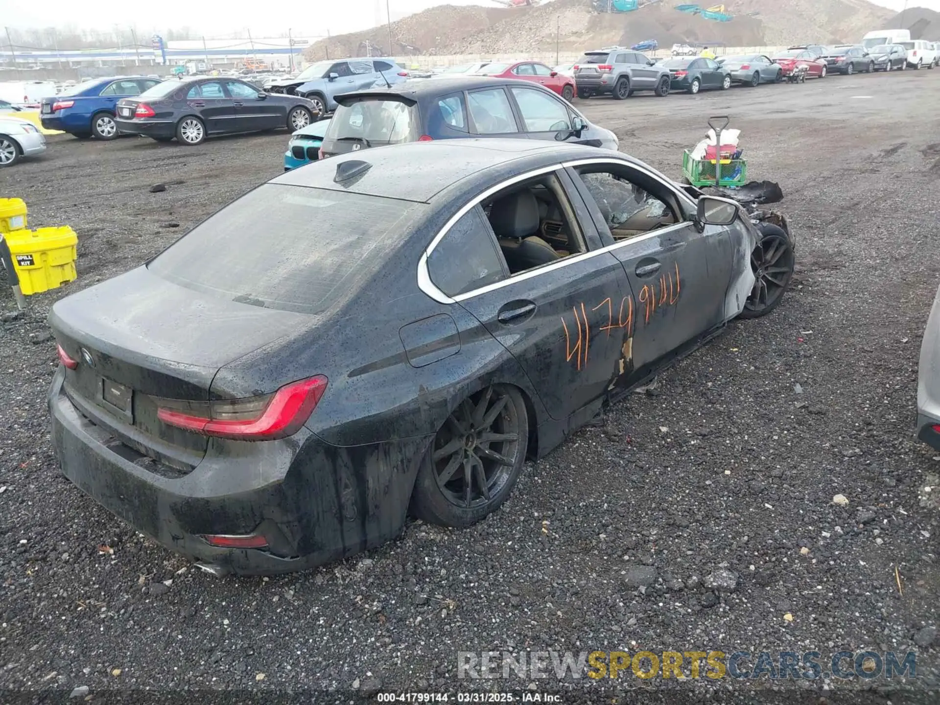 4 Photograph of a damaged car 3MW5R1J09L8B07586 BMW 330I 2020