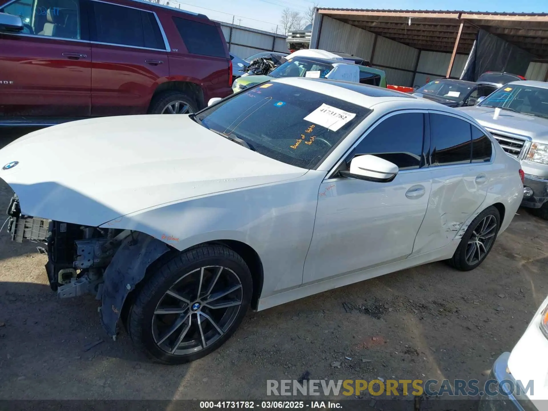 15 Фотография поврежденного автомобиля 3MW5R7J01L8B06063 BMW 330I 2020