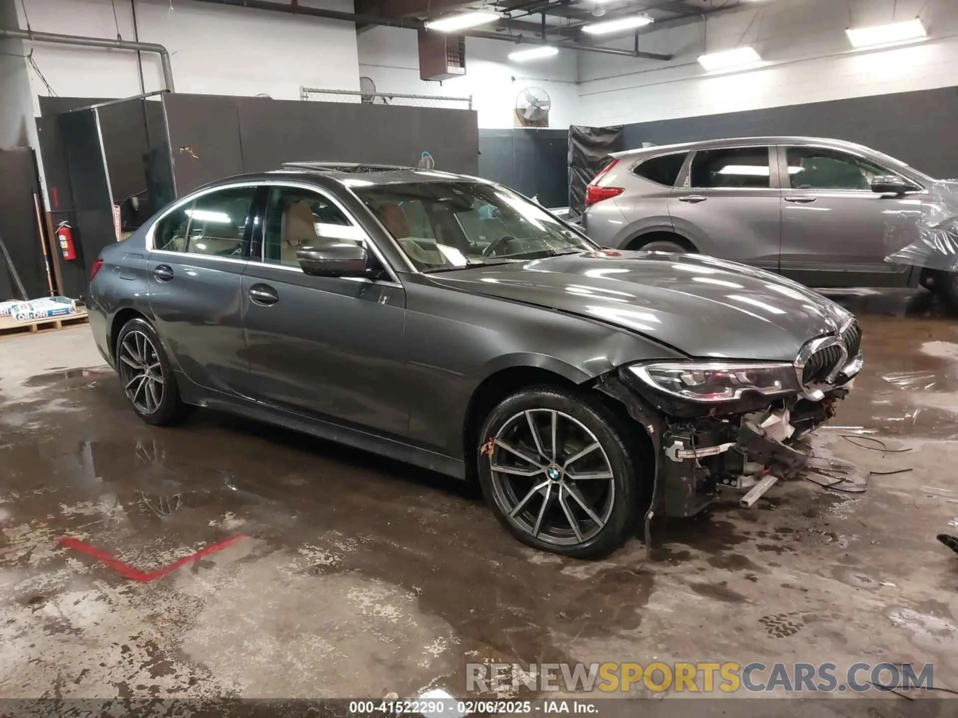 1 Photograph of a damaged car 3MW5R7J01L8B17306 BMW 330I 2020