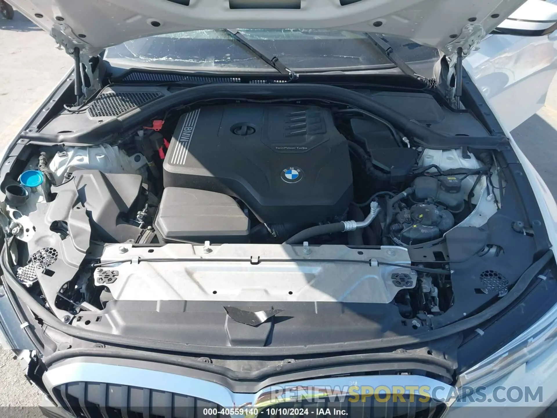 10 Photograph of a damaged car 3MW5R7J01L8B24899 BMW 330I 2020
