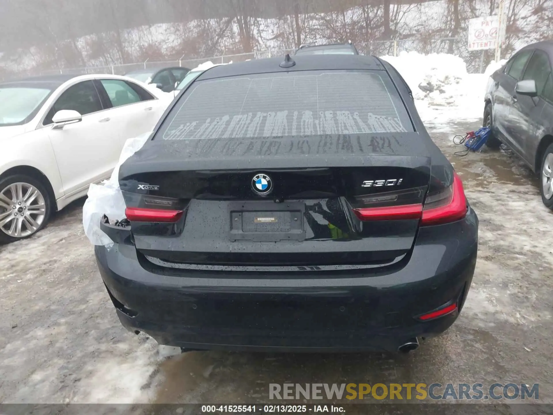 16 Photograph of a damaged car 3MW5R7J02L8B27598 BMW 330I 2020