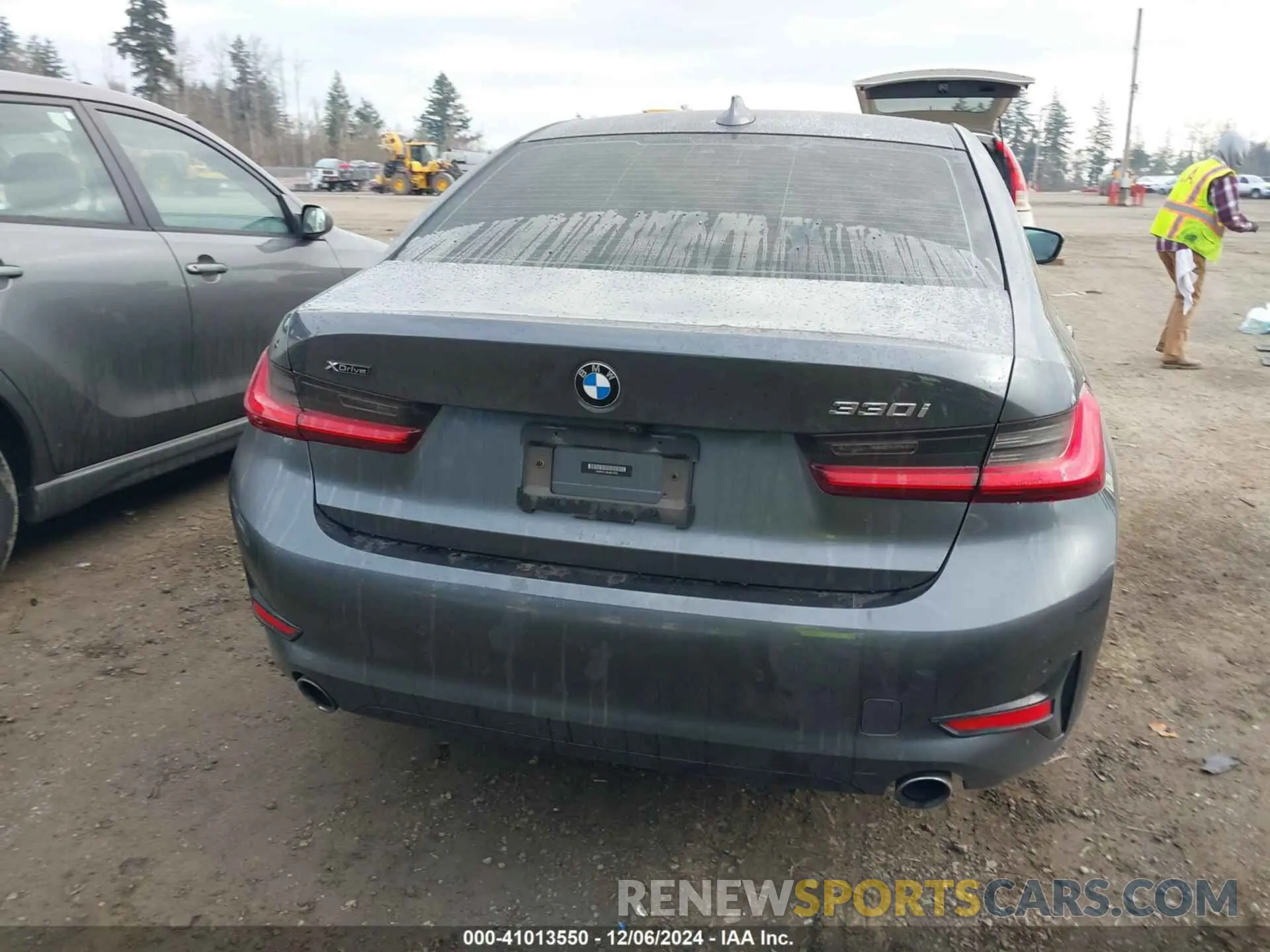 16 Фотография поврежденного автомобиля 3MW5R7J06L8B19455 BMW 330I 2020