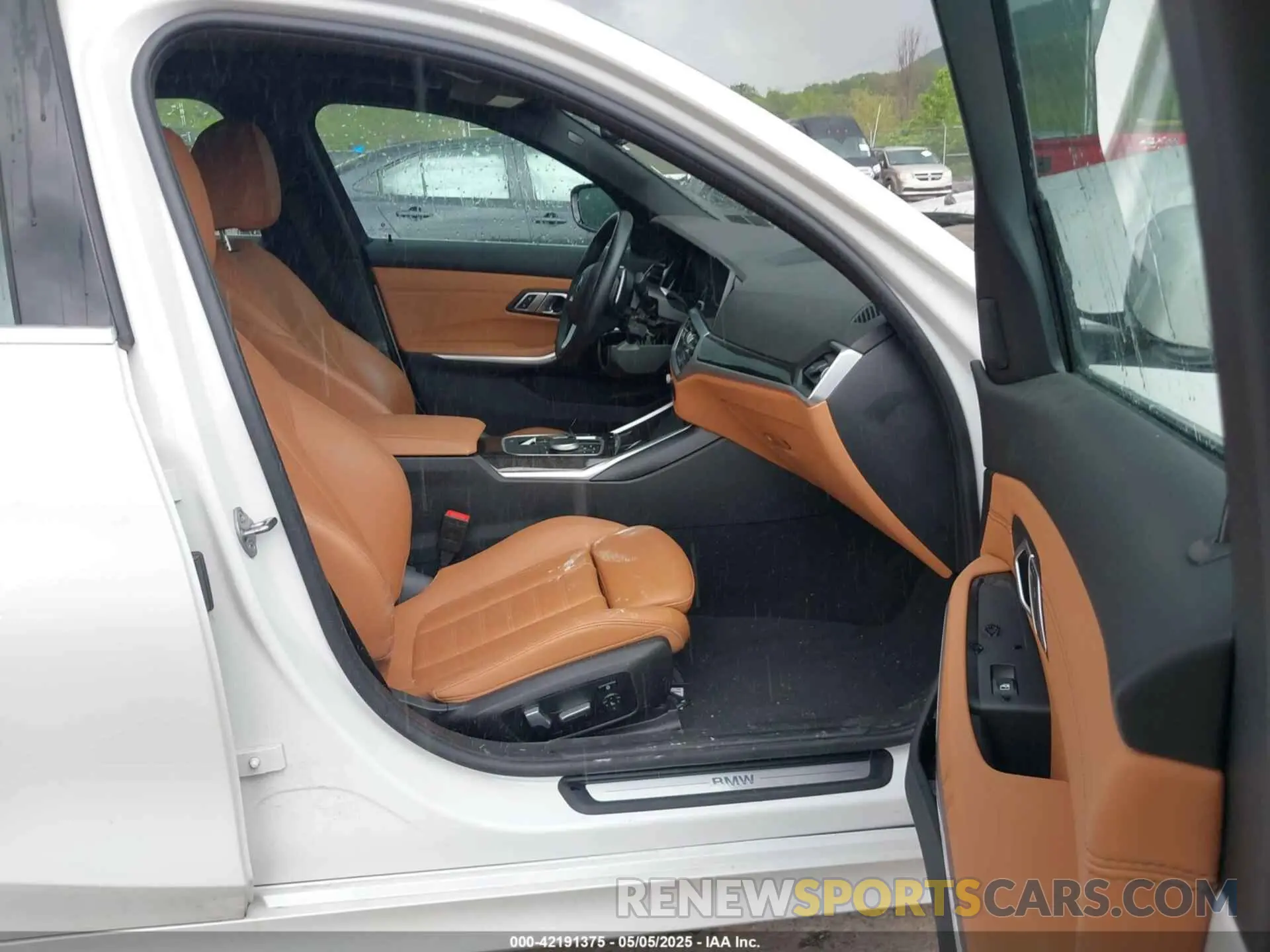 5 Фотография поврежденного автомобиля 3MW5R7J09L8B30823 BMW 330I 2020