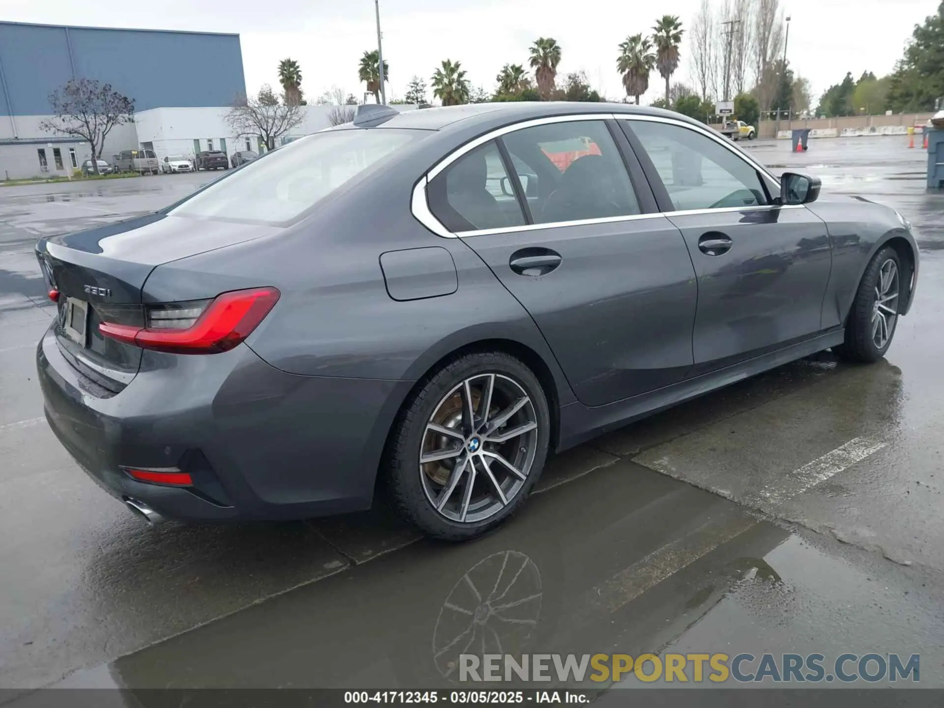 4 Photograph of a damaged car WBA5R1C01LFH44947 BMW 330I 2020