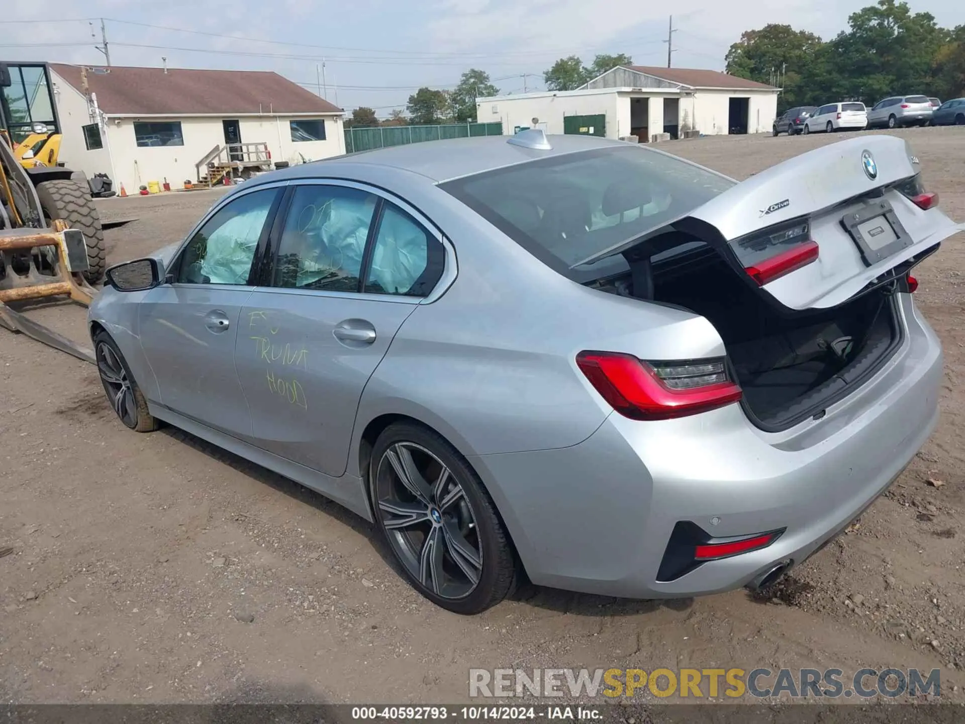 3 Photograph of a damaged car WBA5R7C09LFH53785 BMW 330I 2020