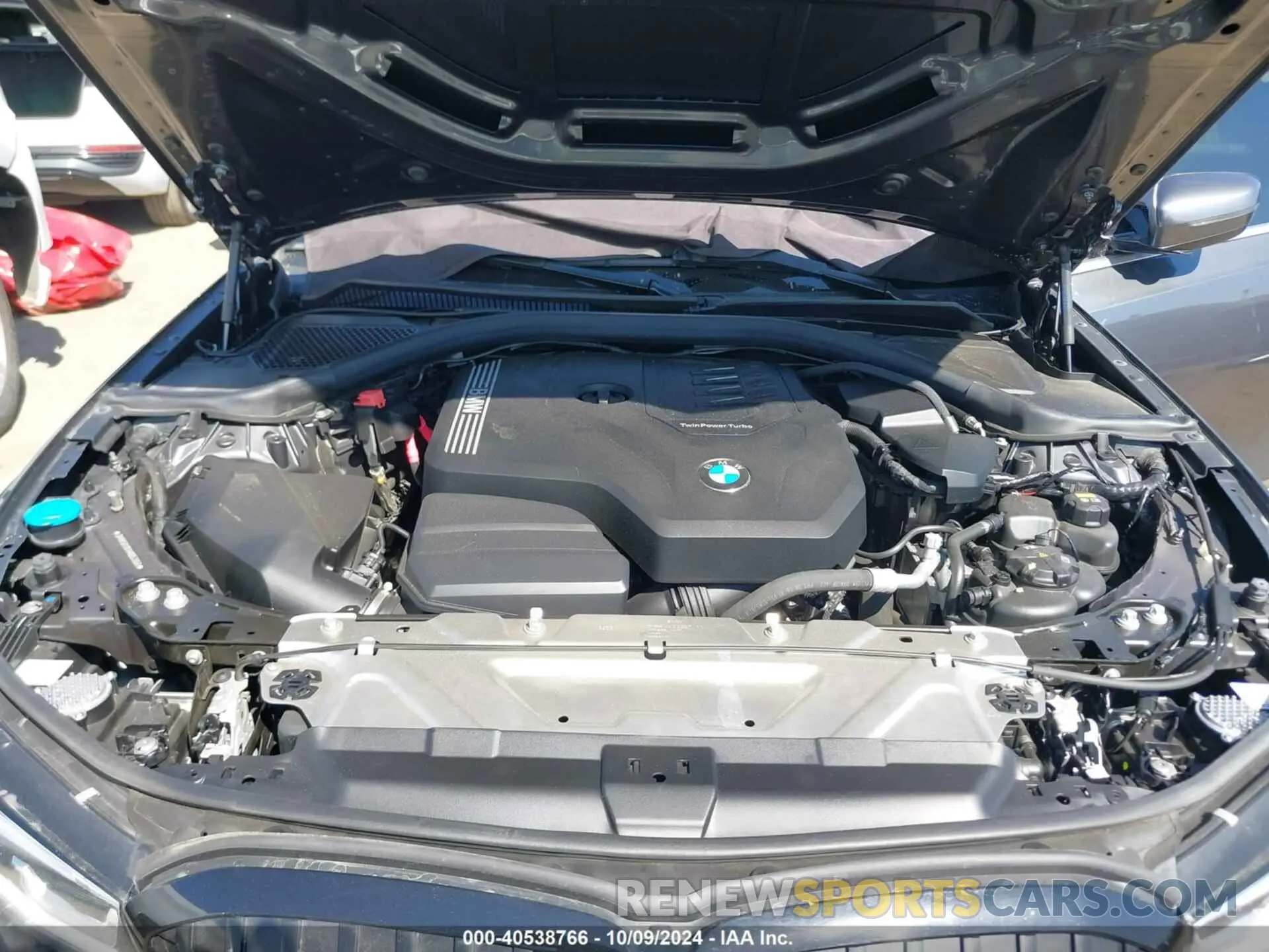 10 Photograph of a damaged car 3MW5R1J01M8B53950 BMW 330I 2021
