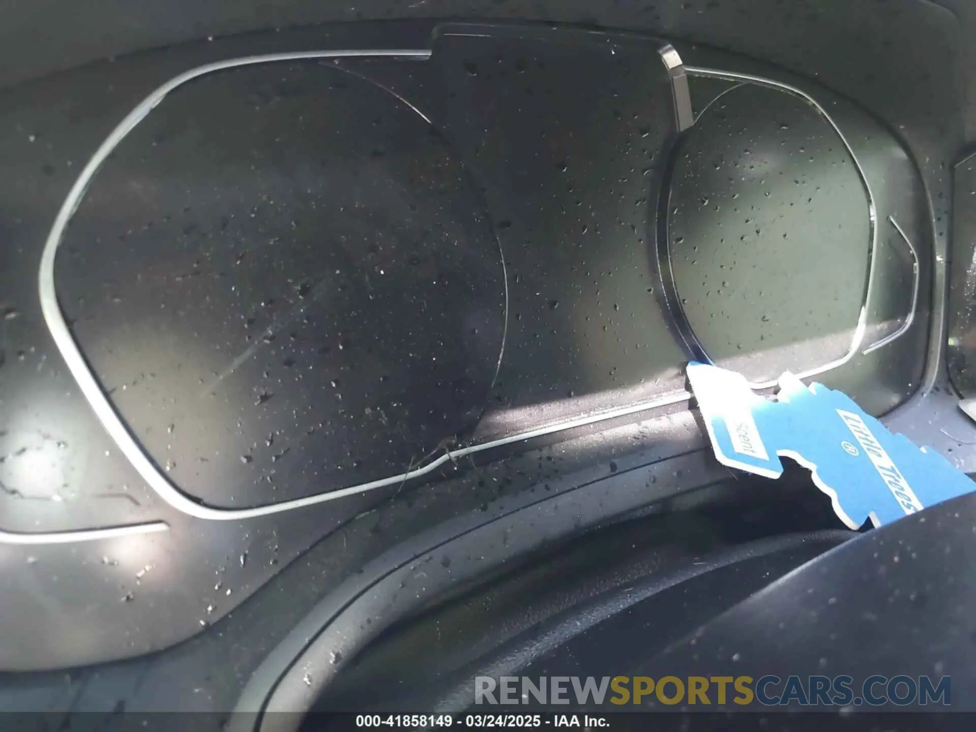 16 Photograph of a damaged car 3MW5R1J01M8B82073 BMW 330I 2021