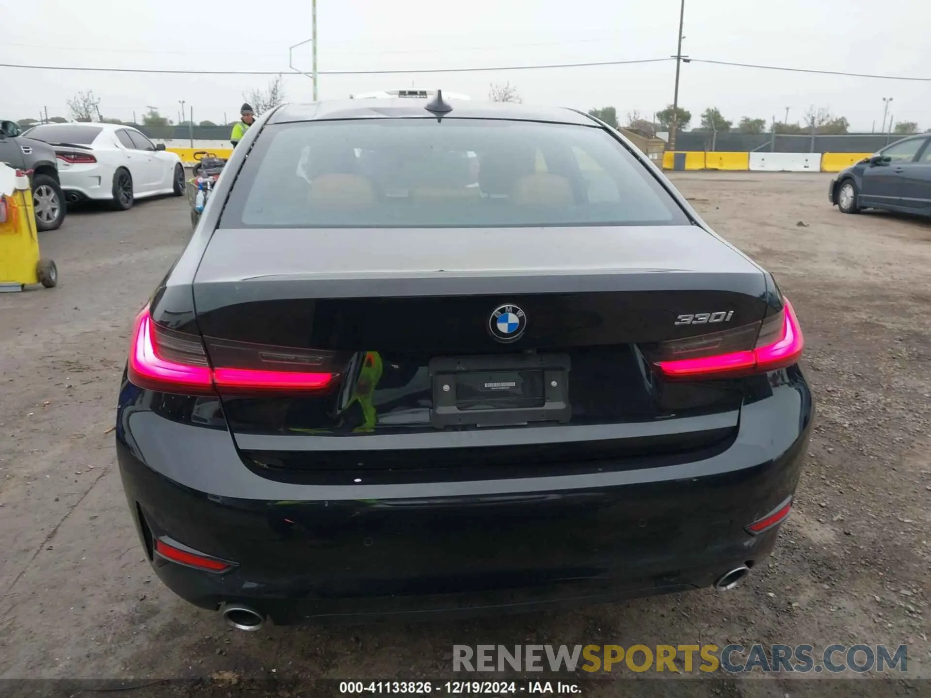 16 Фотография поврежденного автомобиля 3MW5R1J07M8B53581 BMW 330I 2021