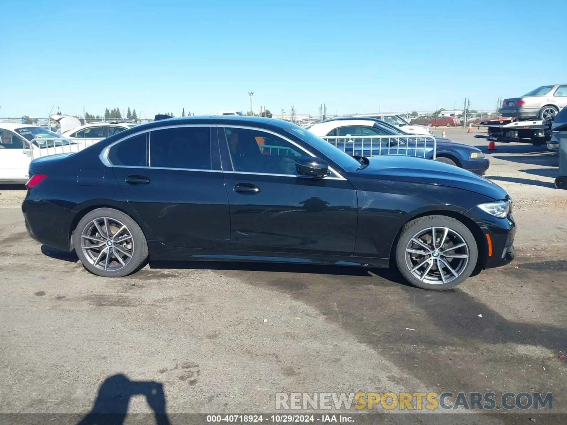 13 Фотография поврежденного автомобиля 3MW5R1J07M8B89769 BMW 330I 2021