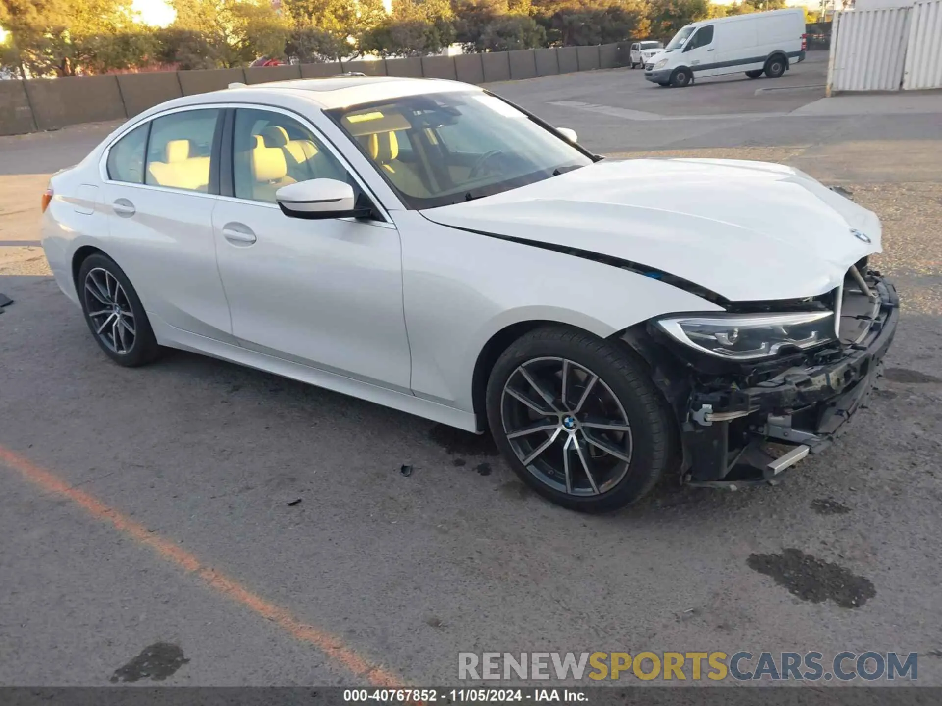 1 Фотография поврежденного автомобиля 3MW5R1J0XM8C07097 BMW 330I 2021