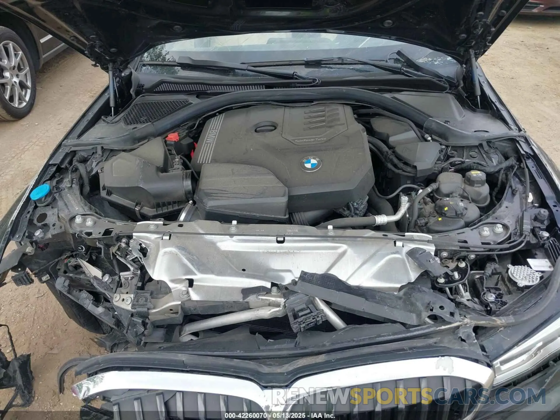 10 Фотография поврежденного автомобиля 3MW5R7J00M8B79538 BMW 330I 2021