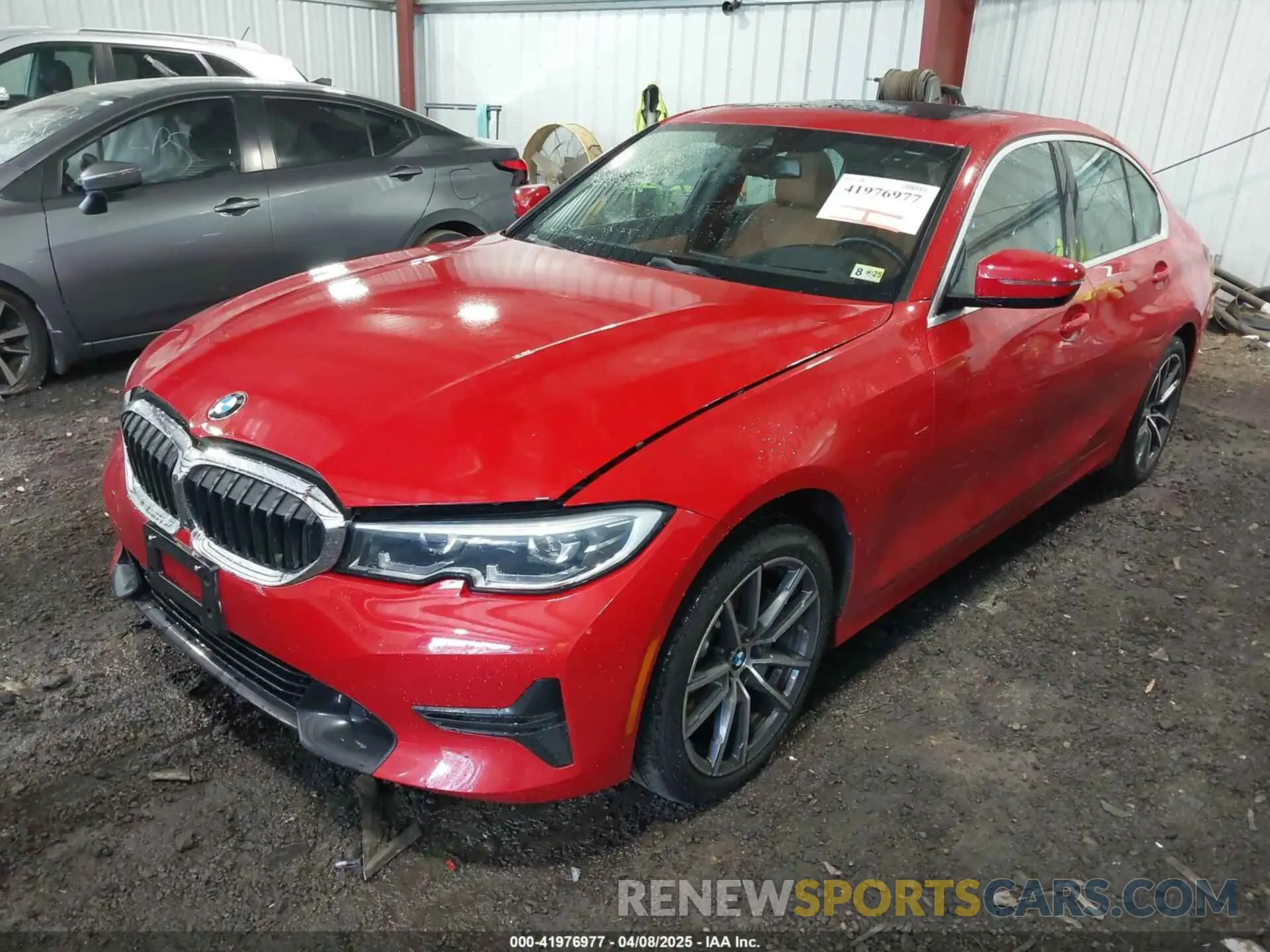 2 Фотография поврежденного автомобиля 3MW5R7J01M8C03295 BMW 330I 2021