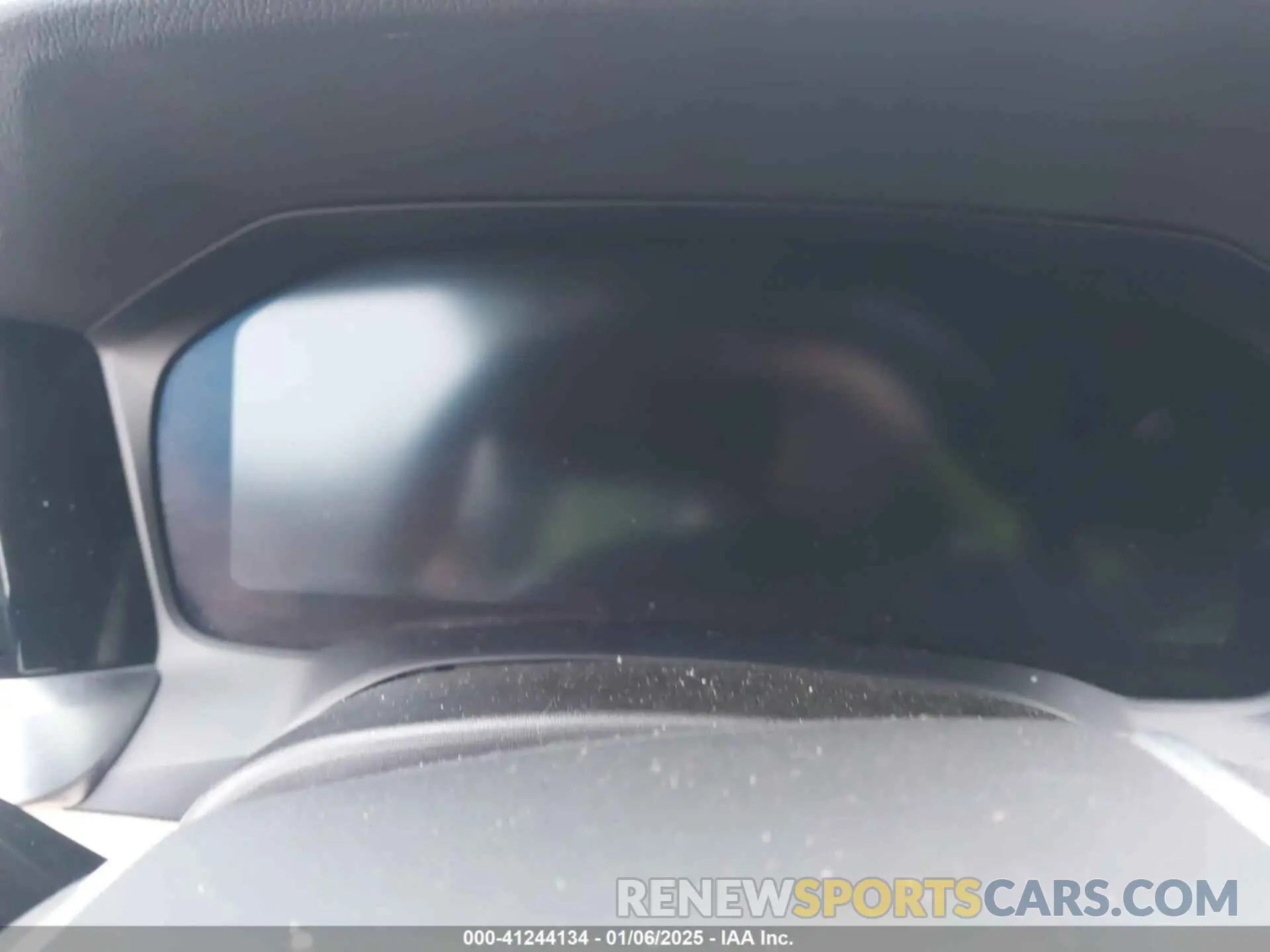 14 Photograph of a damaged car 3MW5R7J03M8B65004 BMW 330I 2021