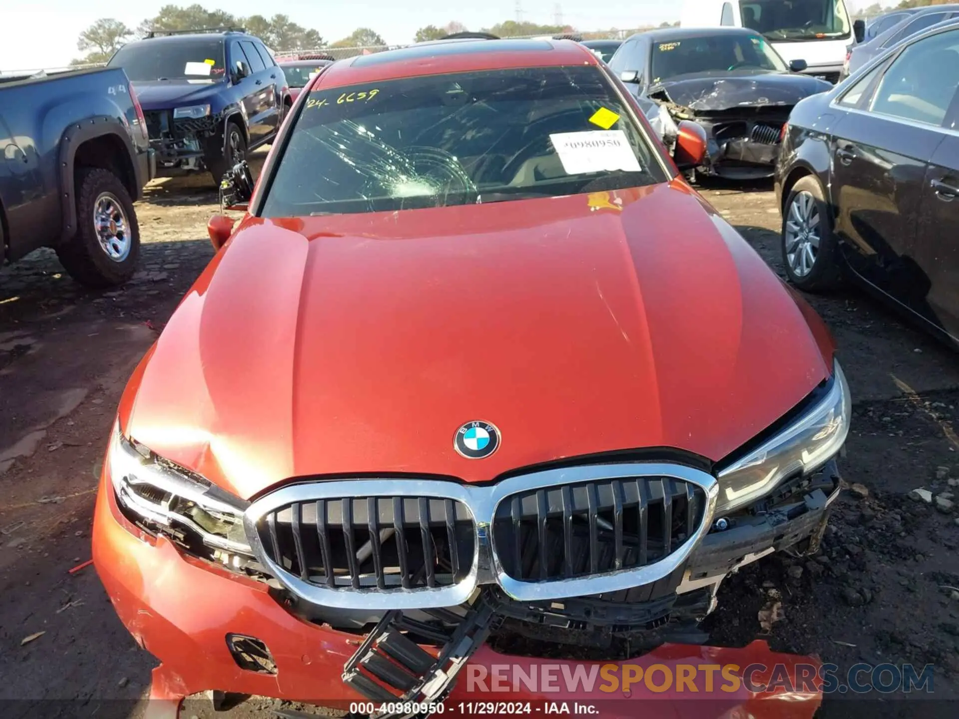 12 Фотография поврежденного автомобиля 3MW5R7J06M8B48407 BMW 330I 2021