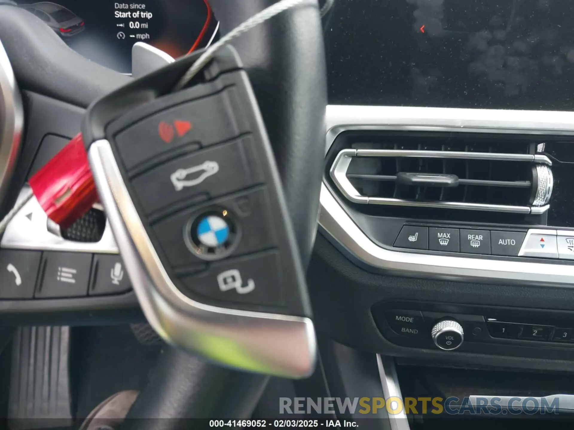 11 Фотография поврежденного автомобиля 3MW5R7J08M8C16500 BMW 330I 2021