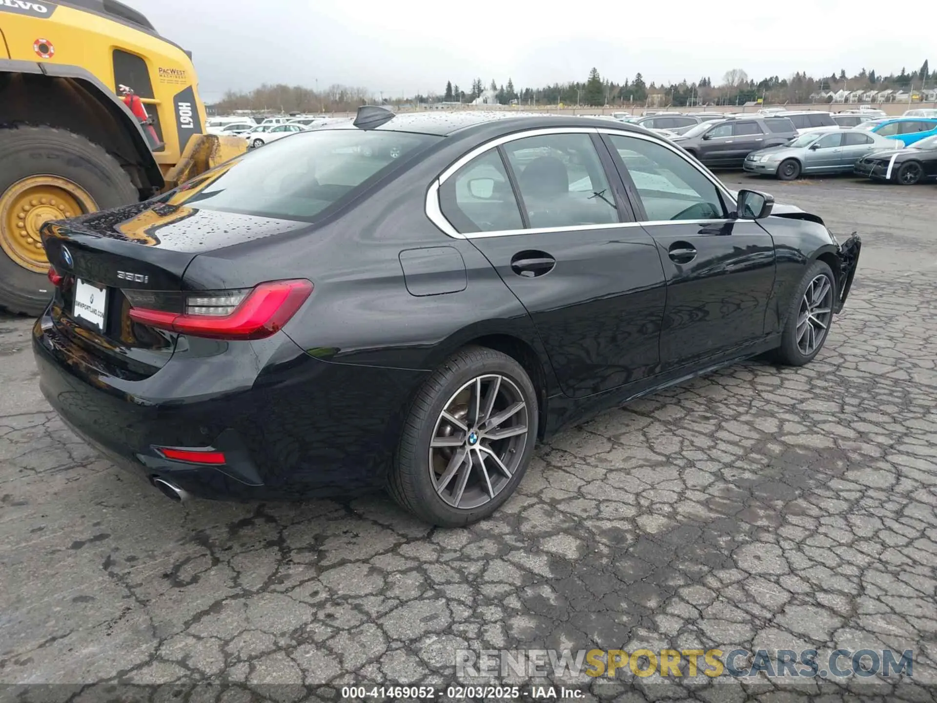 4 Фотография поврежденного автомобиля 3MW5R7J08M8C16500 BMW 330I 2021