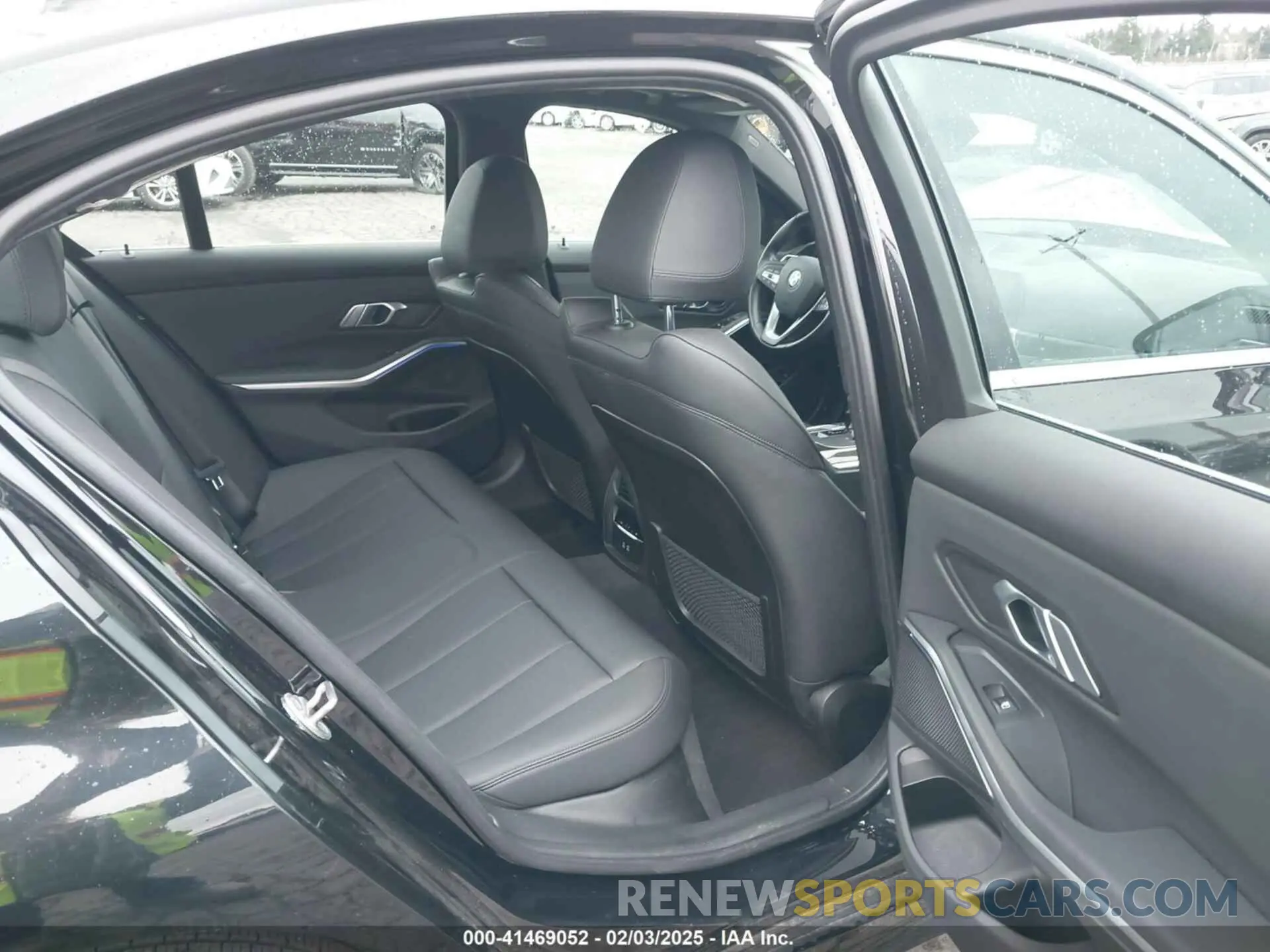 8 Фотография поврежденного автомобиля 3MW5R7J08M8C16500 BMW 330I 2021