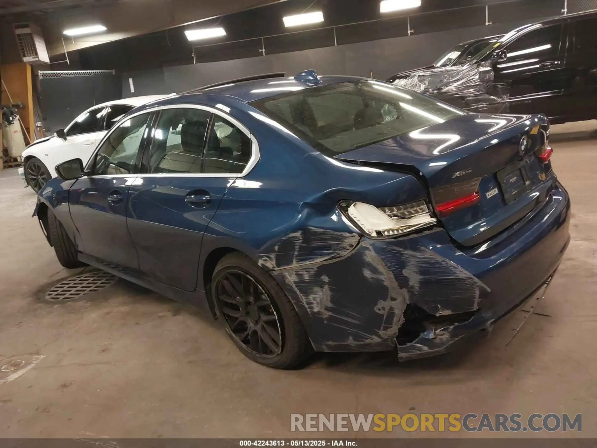 3 Фотография поврежденного автомобиля 3MW5R7J09M8B53858 BMW 330I 2021