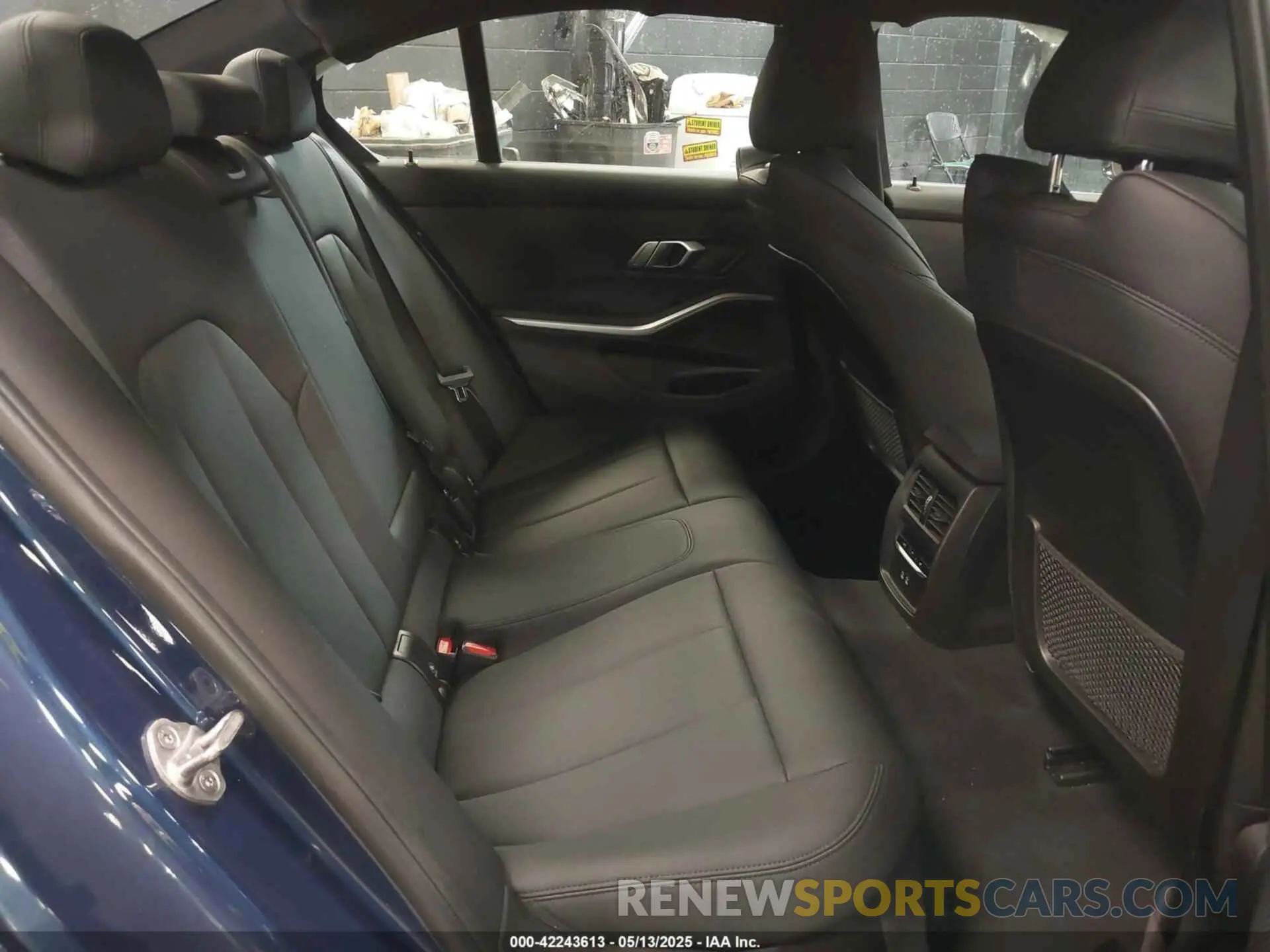 8 Фотография поврежденного автомобиля 3MW5R7J09M8B53858 BMW 330I 2021