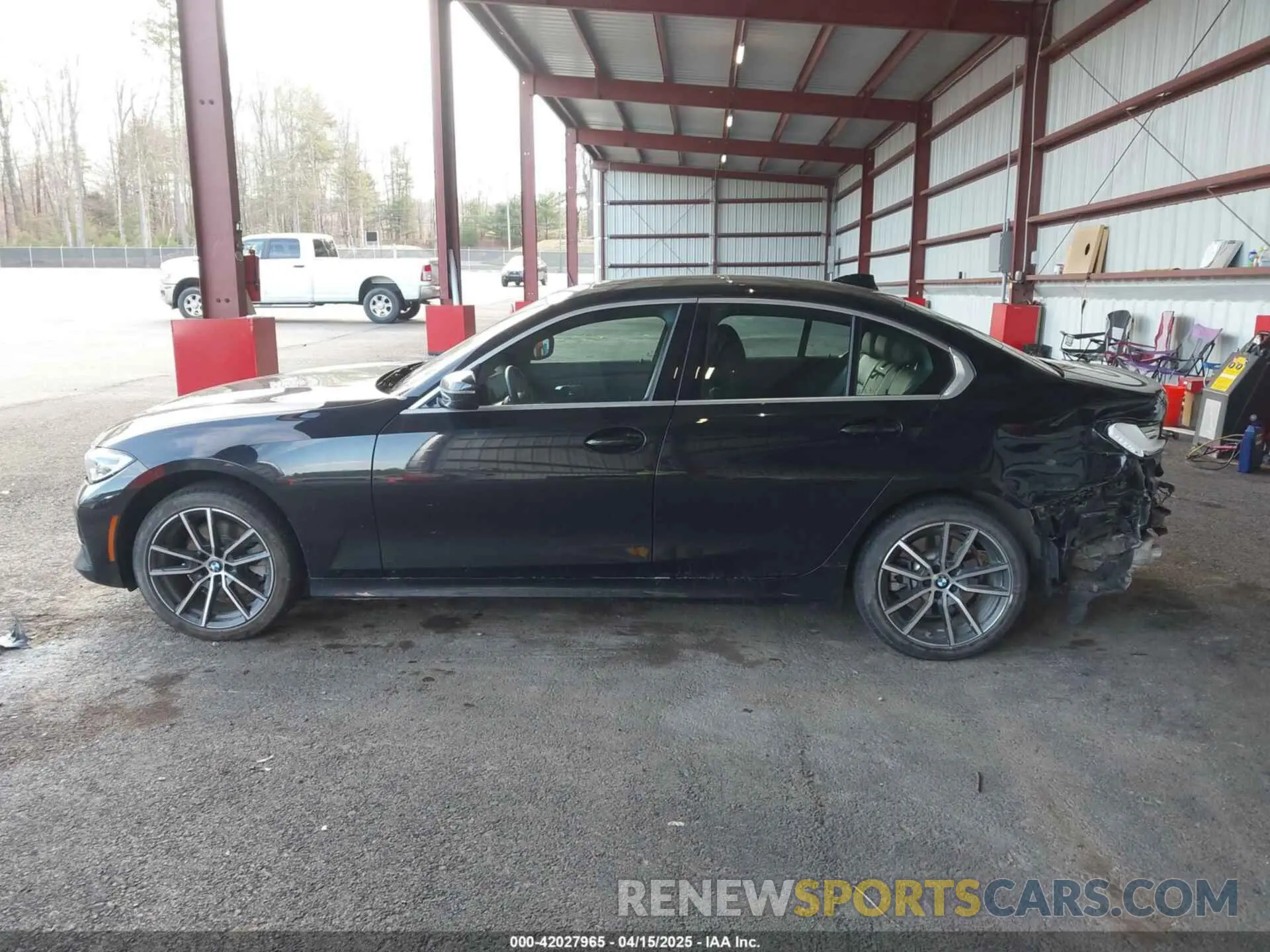 14 Фотография поврежденного автомобиля 3MW5R7J0XM8B58647 BMW 330I 2021