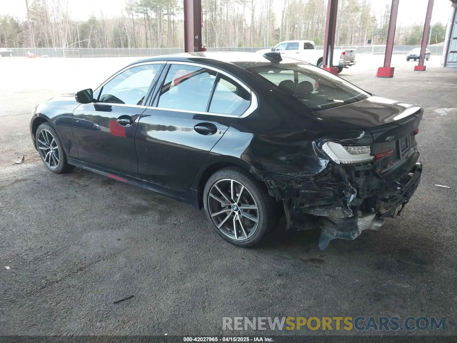 3 Фотография поврежденного автомобиля 3MW5R7J0XM8B58647 BMW 330I 2021