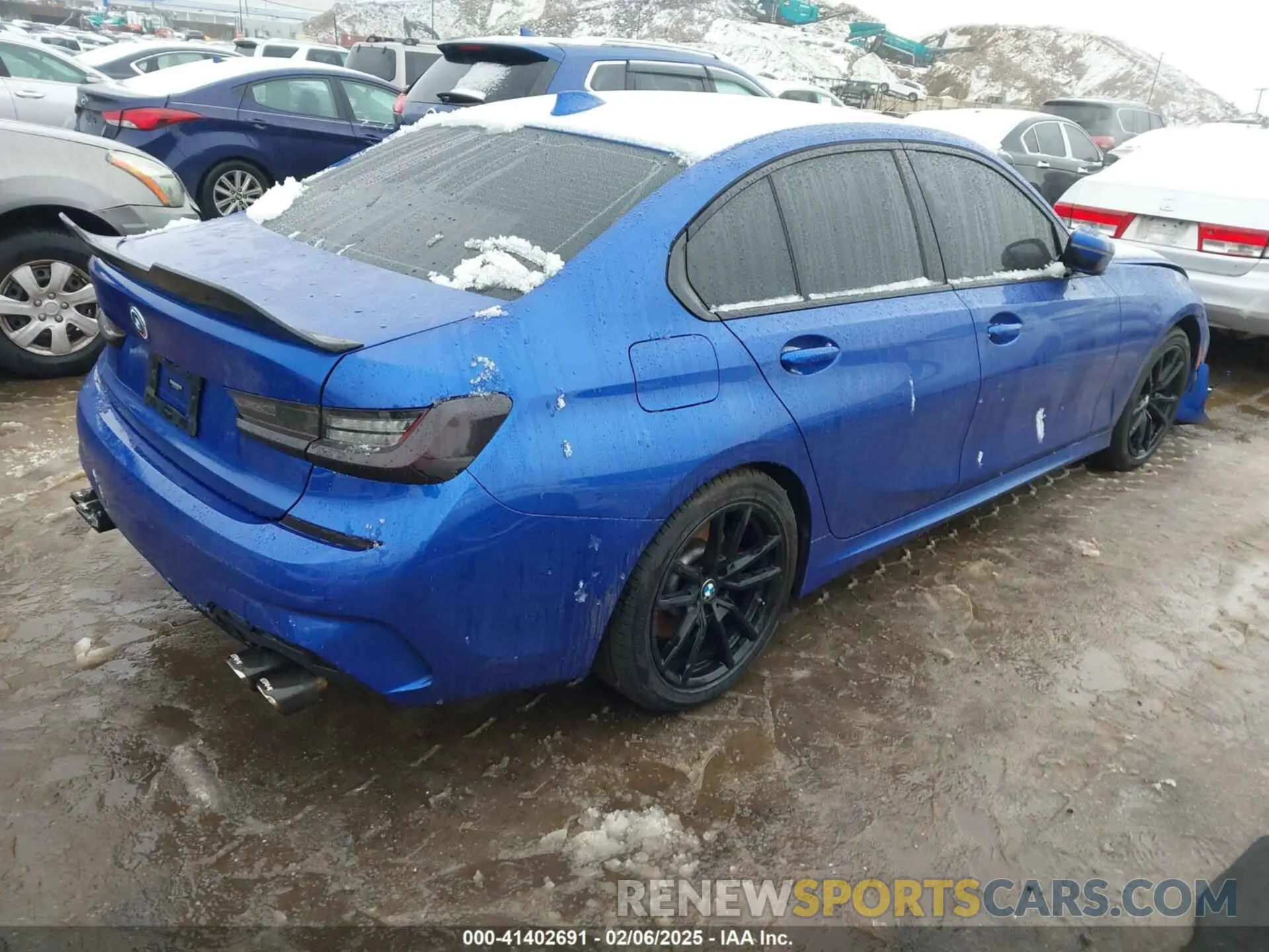 4 Фотография поврежденного автомобиля 3MW5R7J0XM8B72564 BMW 330I 2021