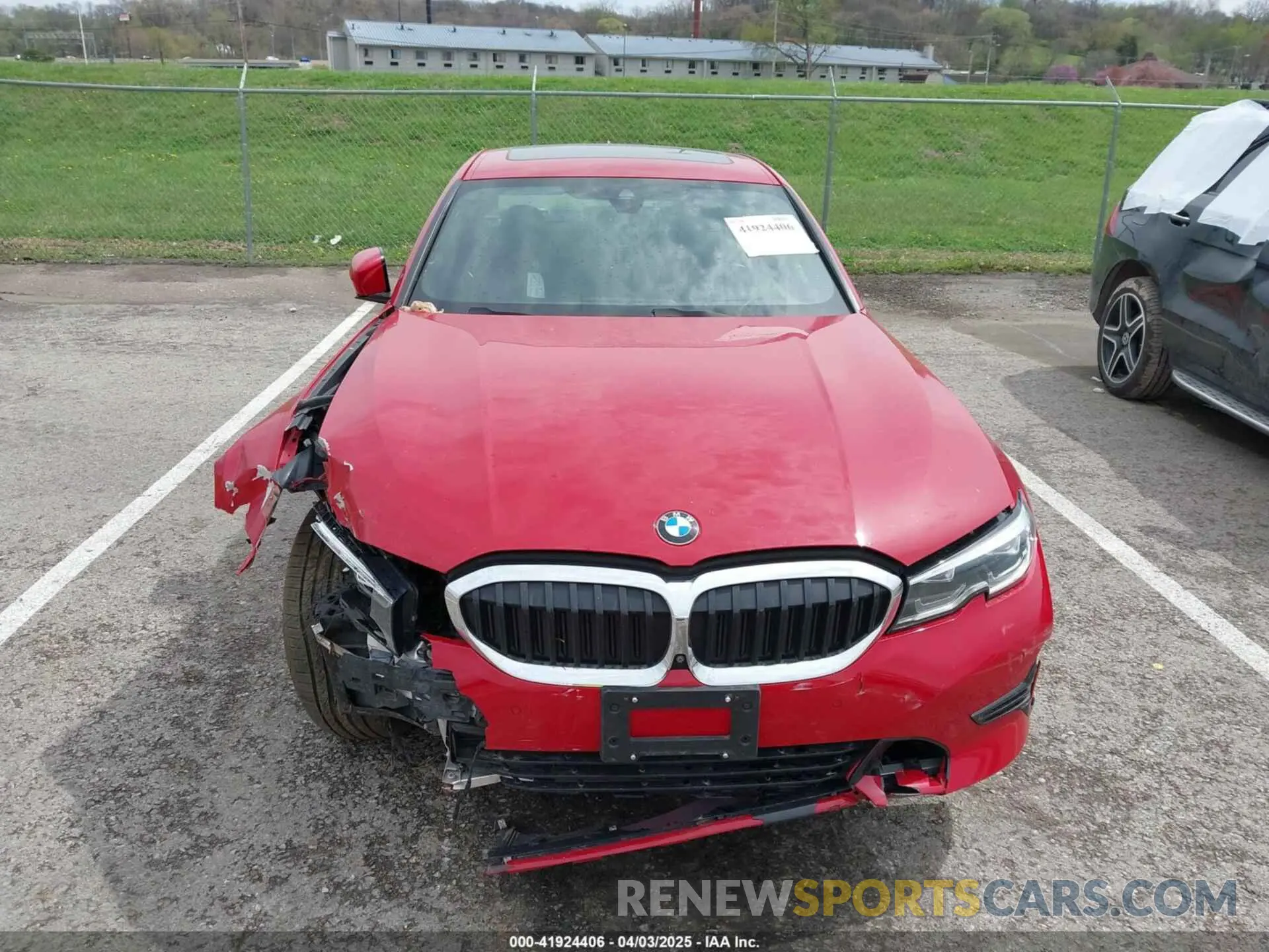 11 Фотография поврежденного автомобиля 3MW5R7J0XM8B84956 BMW 330I 2021