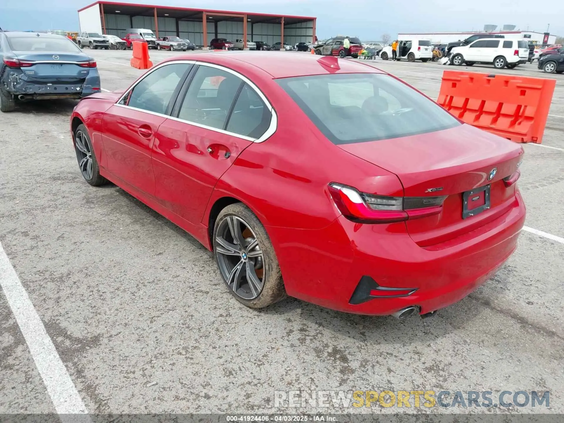 3 Фотография поврежденного автомобиля 3MW5R7J0XM8B84956 BMW 330I 2021