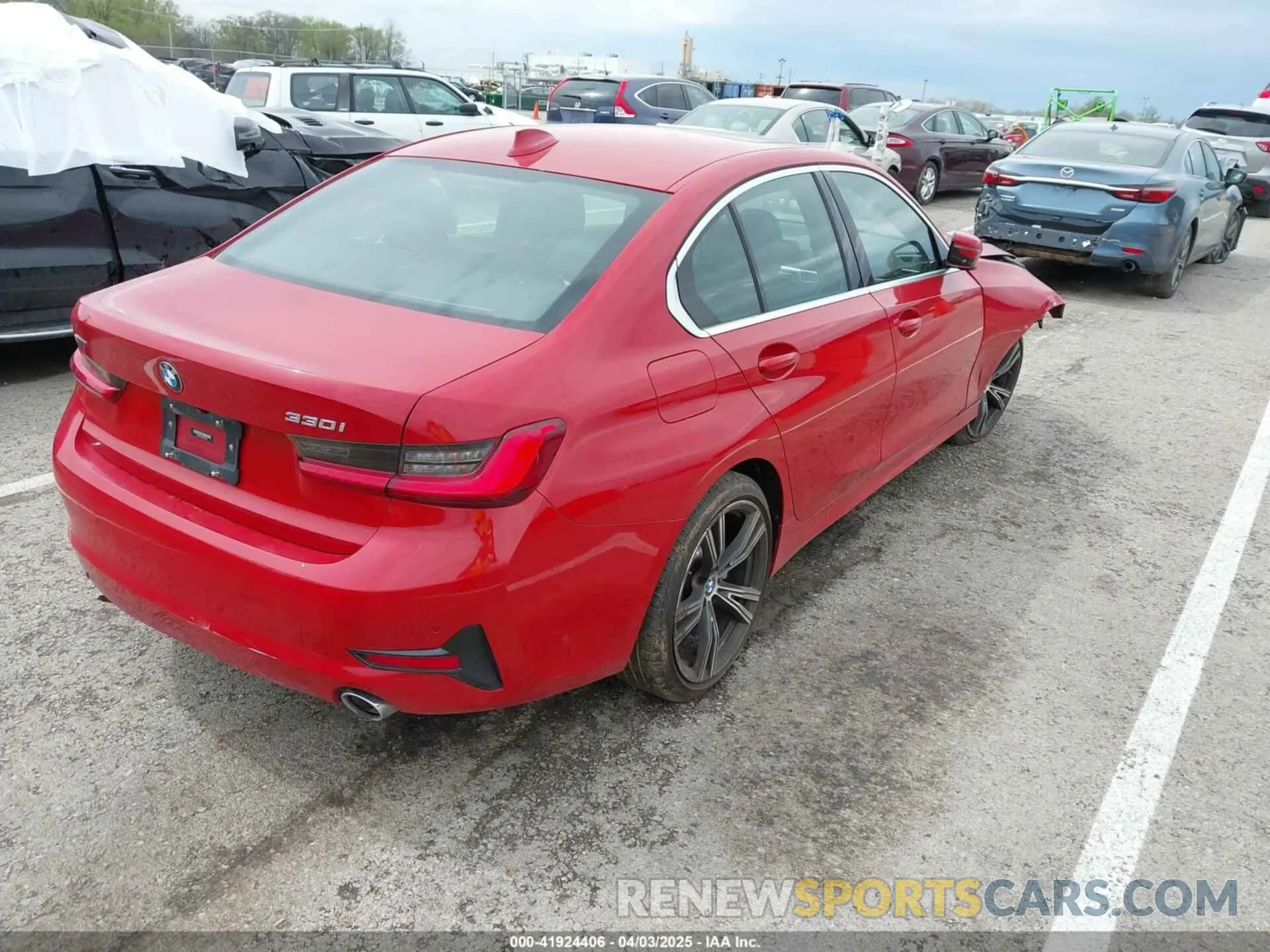 4 Фотография поврежденного автомобиля 3MW5R7J0XM8B84956 BMW 330I 2021