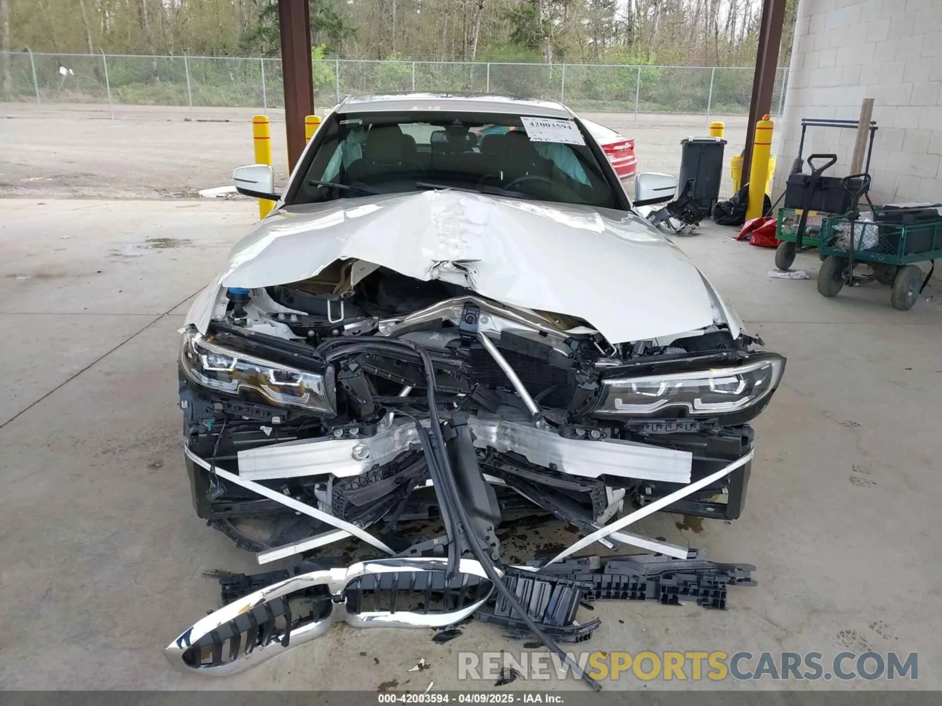6 Photograph of a damaged car WBA5R7C01MFL54366 BMW 330I 2021