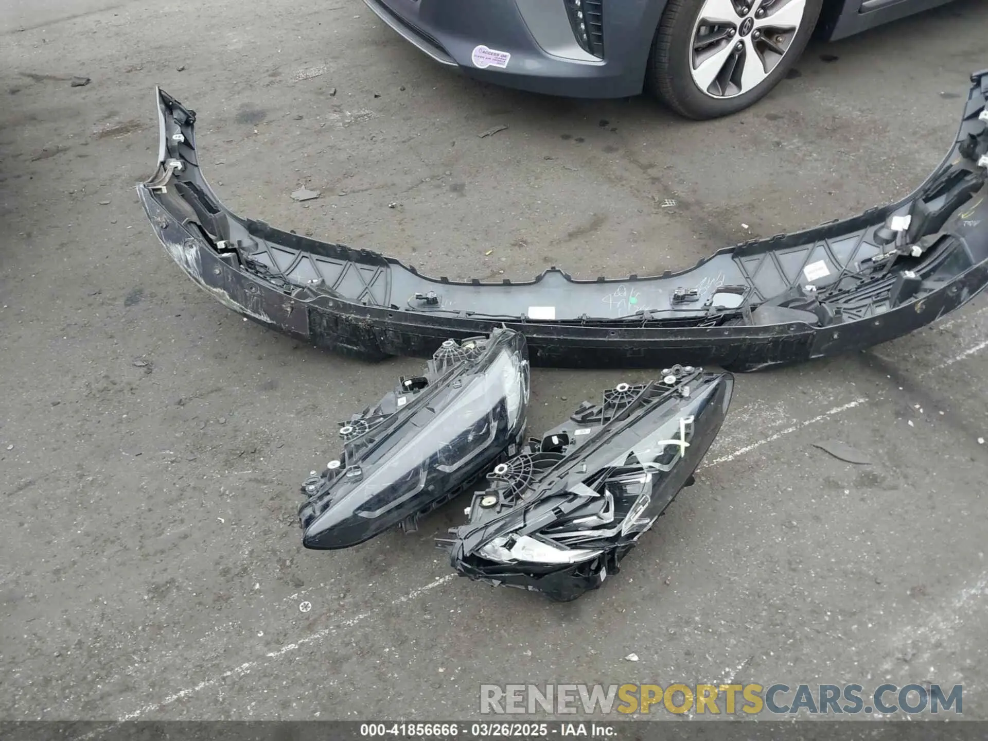 12 Фотография поврежденного автомобиля 3MW5R1J01N8C33802 BMW 330I 2022